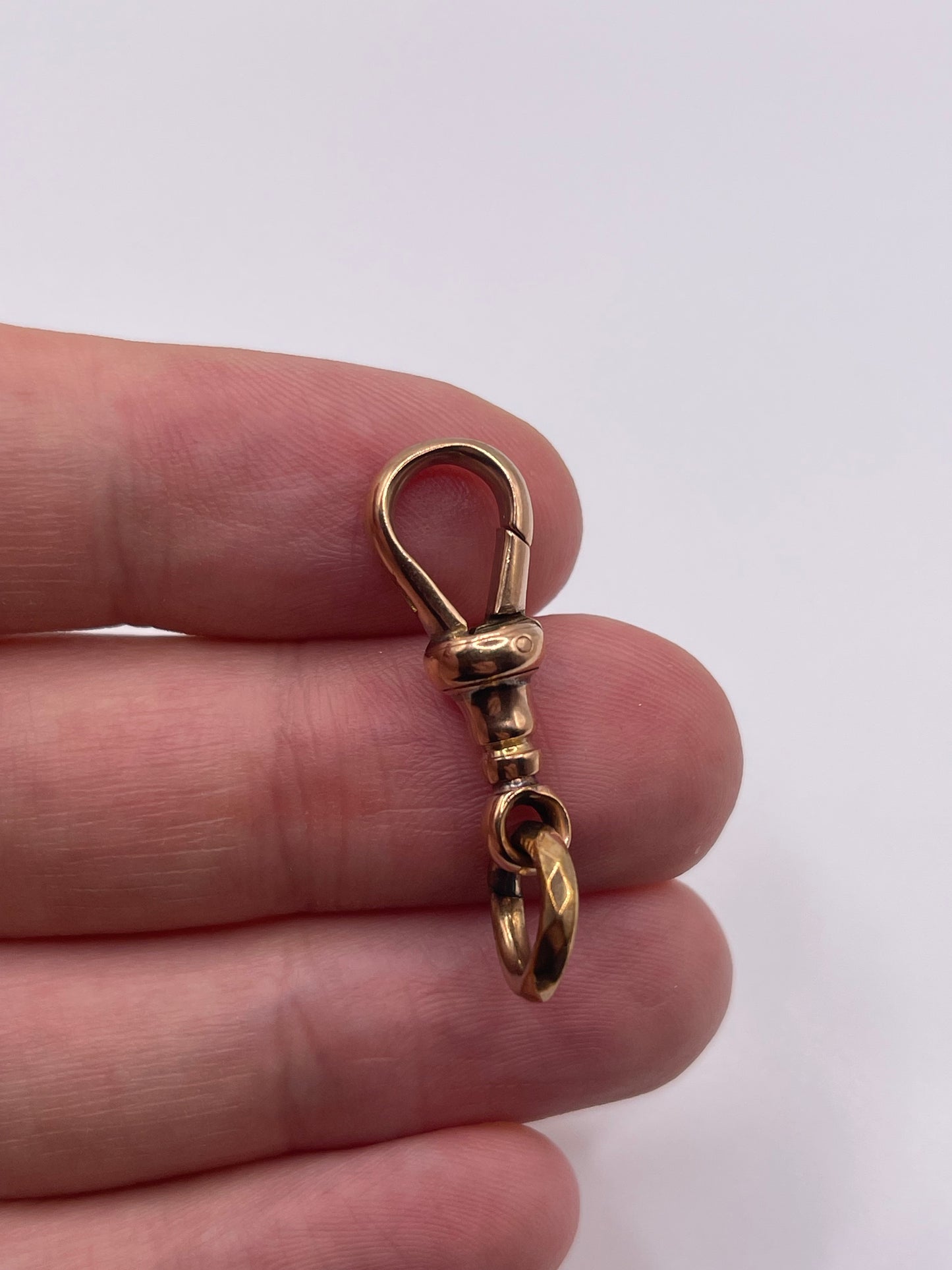 9ct rose gold dog clip 1