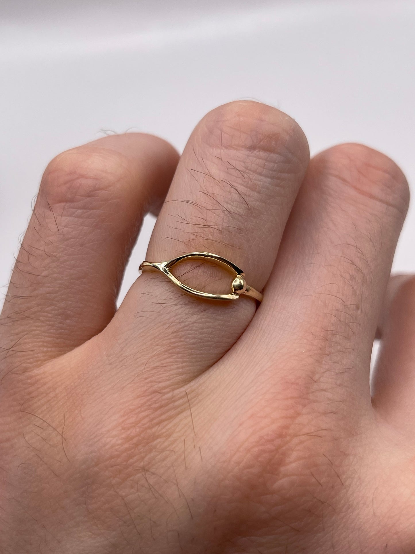 9ct gold wishbone ring