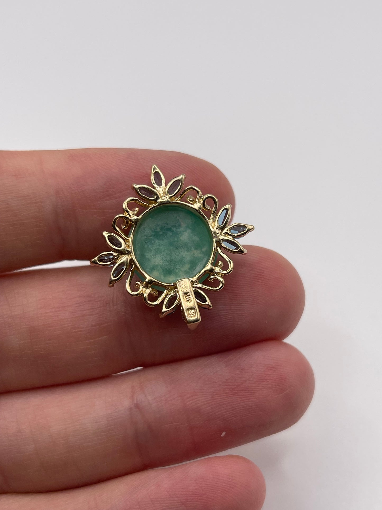 9ct gold multi gemstone pendant