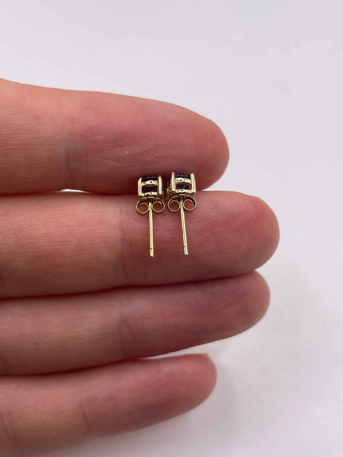 9ct gold tanzanite earrings