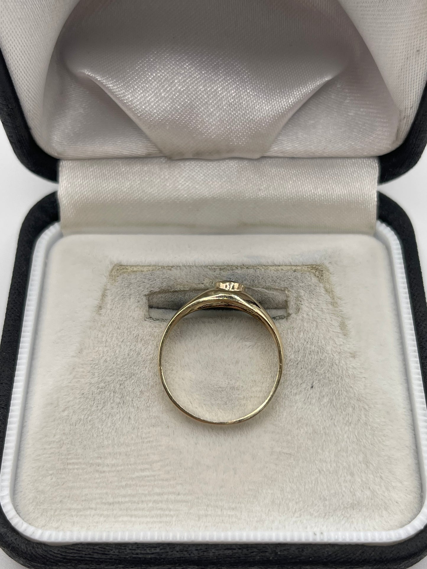 9ct gold green agate gypsy ring