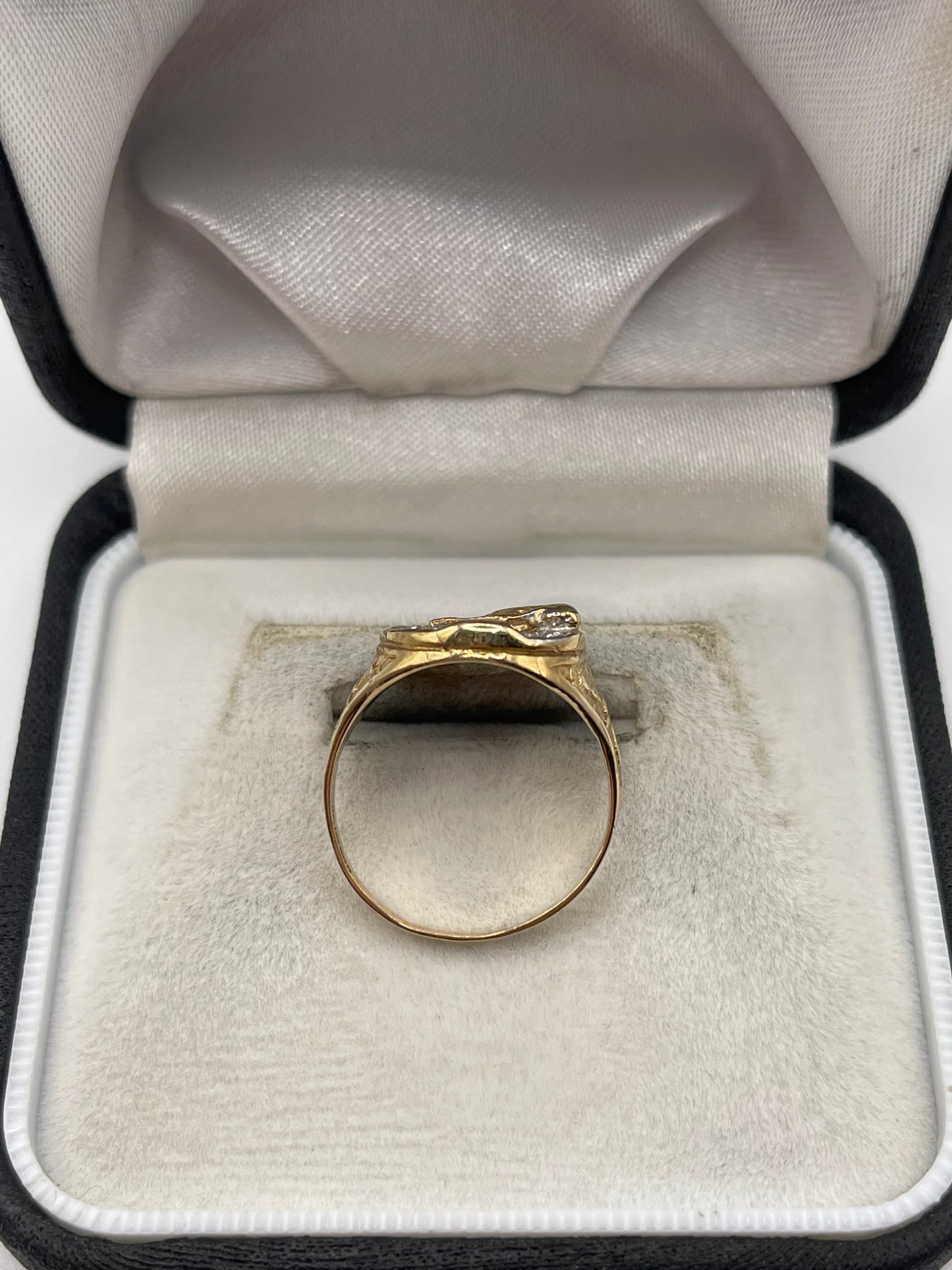 9ct gold cz horseshoe ring