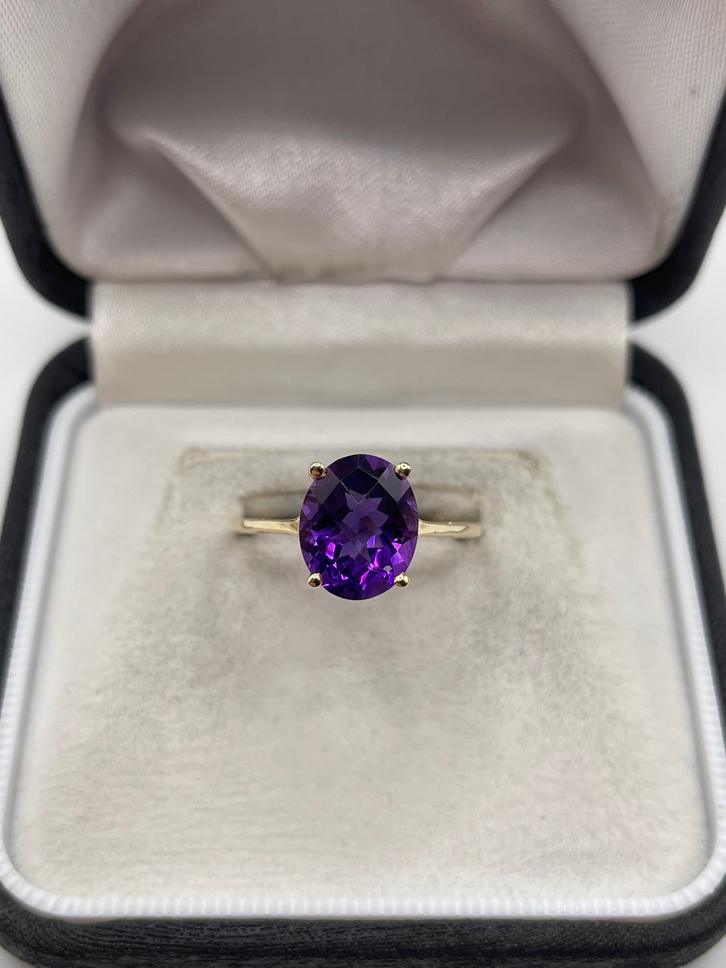 9ct gold amethyst ring