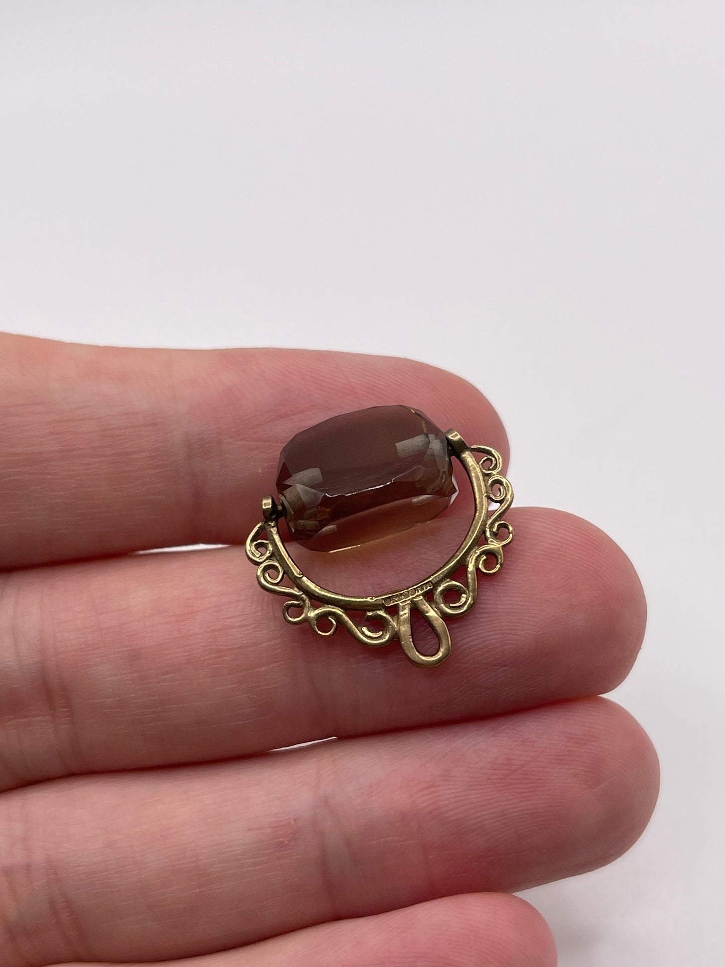 9ct gold Smokey quartz spinning fob