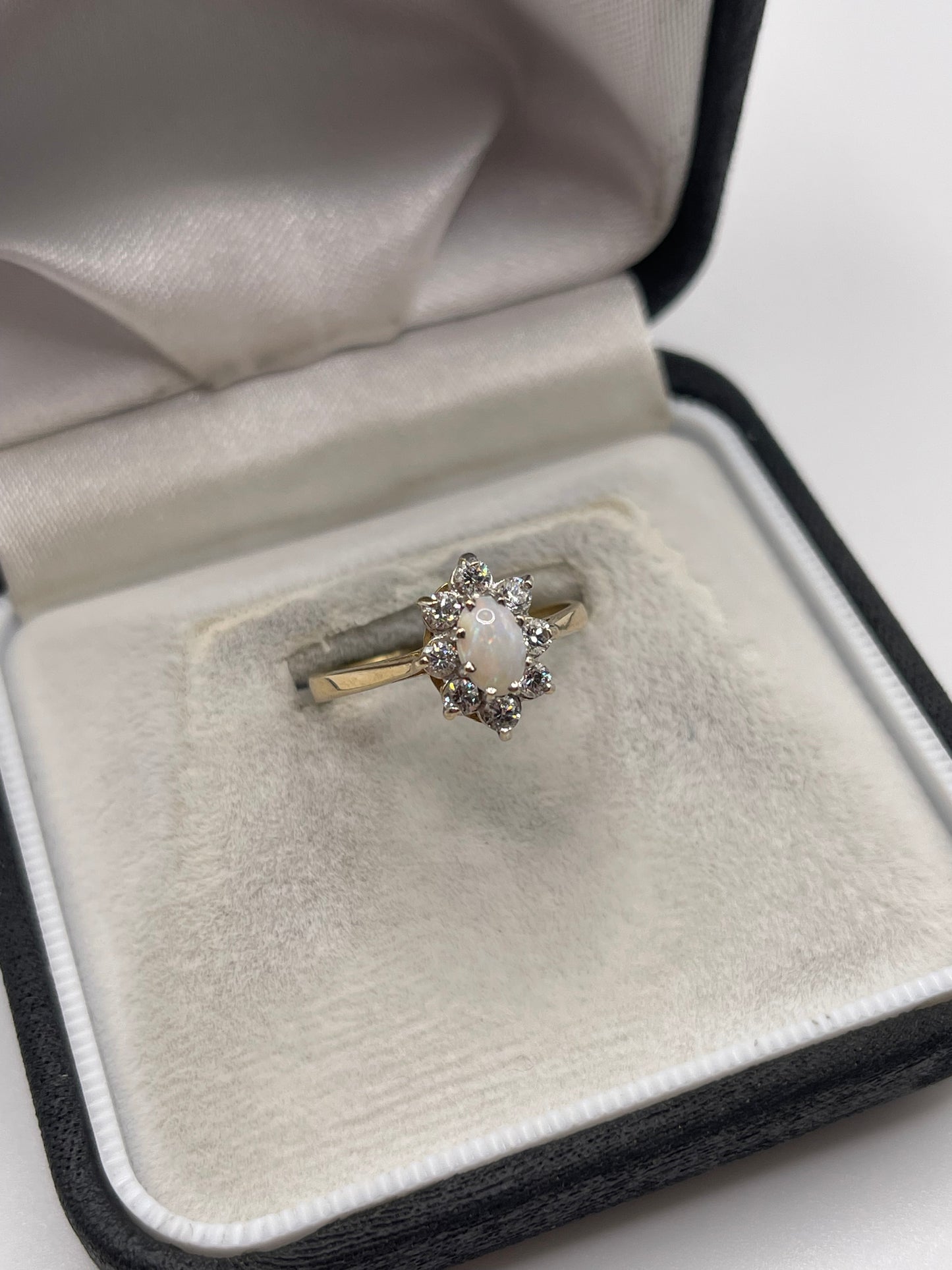 9ct gold opal and cz ring