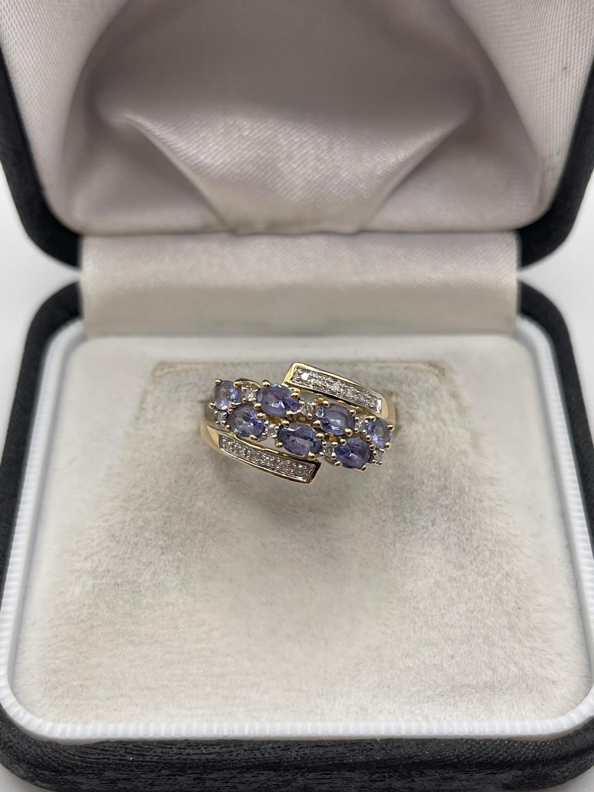 9ct gold tanzanite and diamond ring