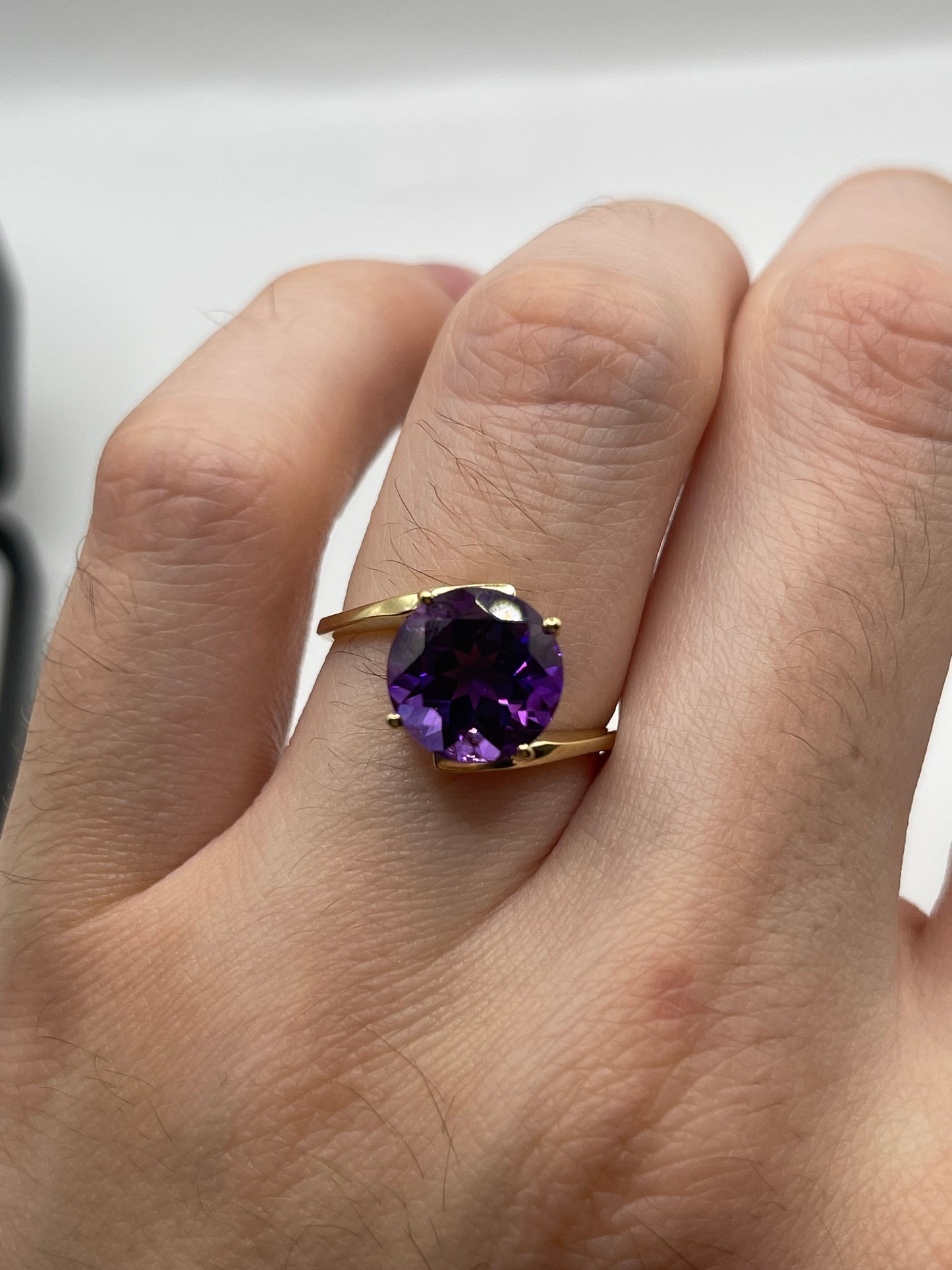 9ct gold amethyst ring