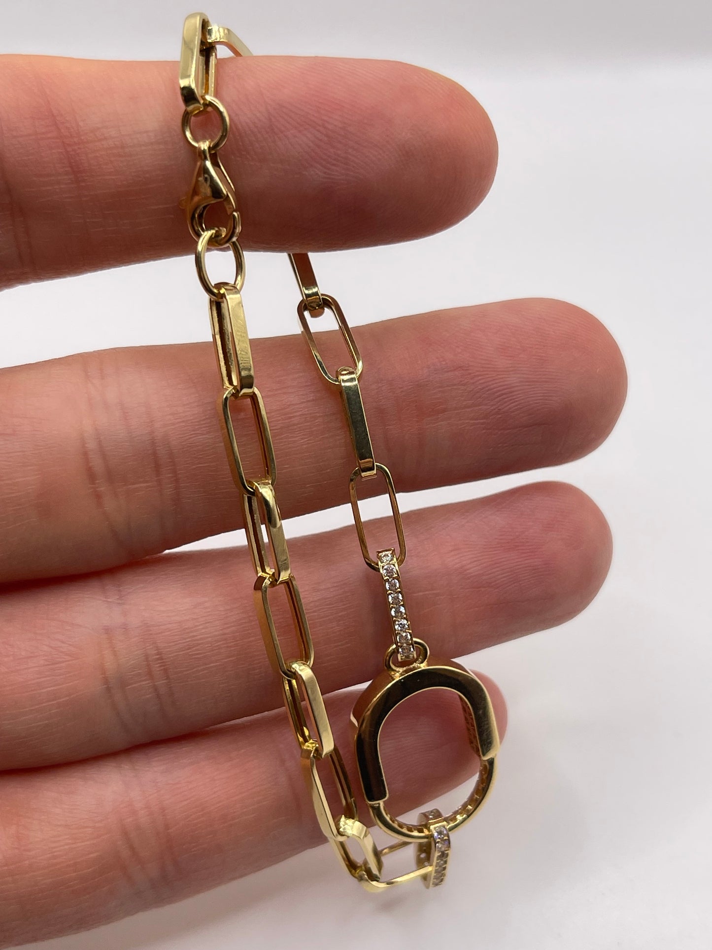 18ct gold cz bracelet