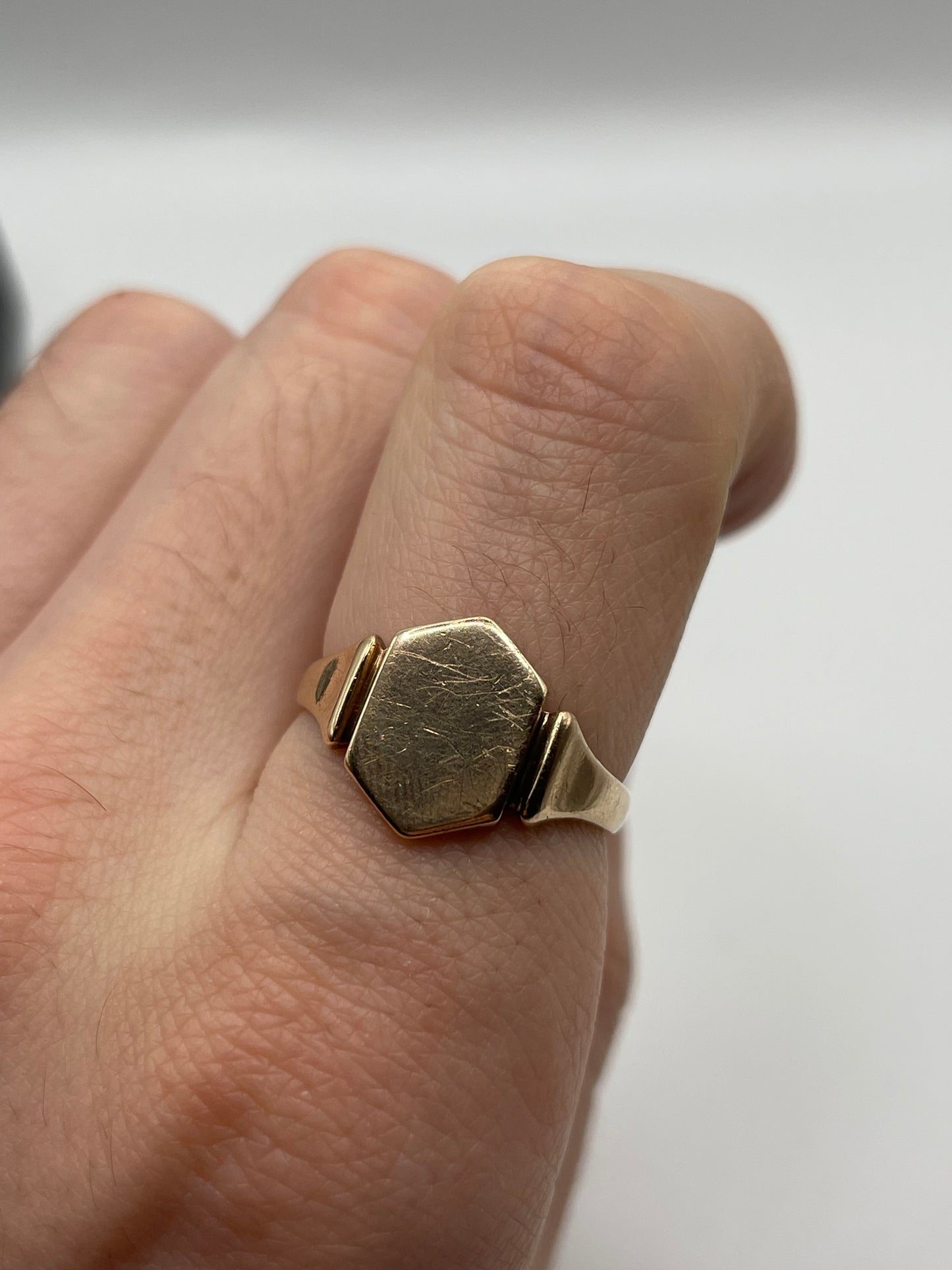 9ct rose gold signet ring