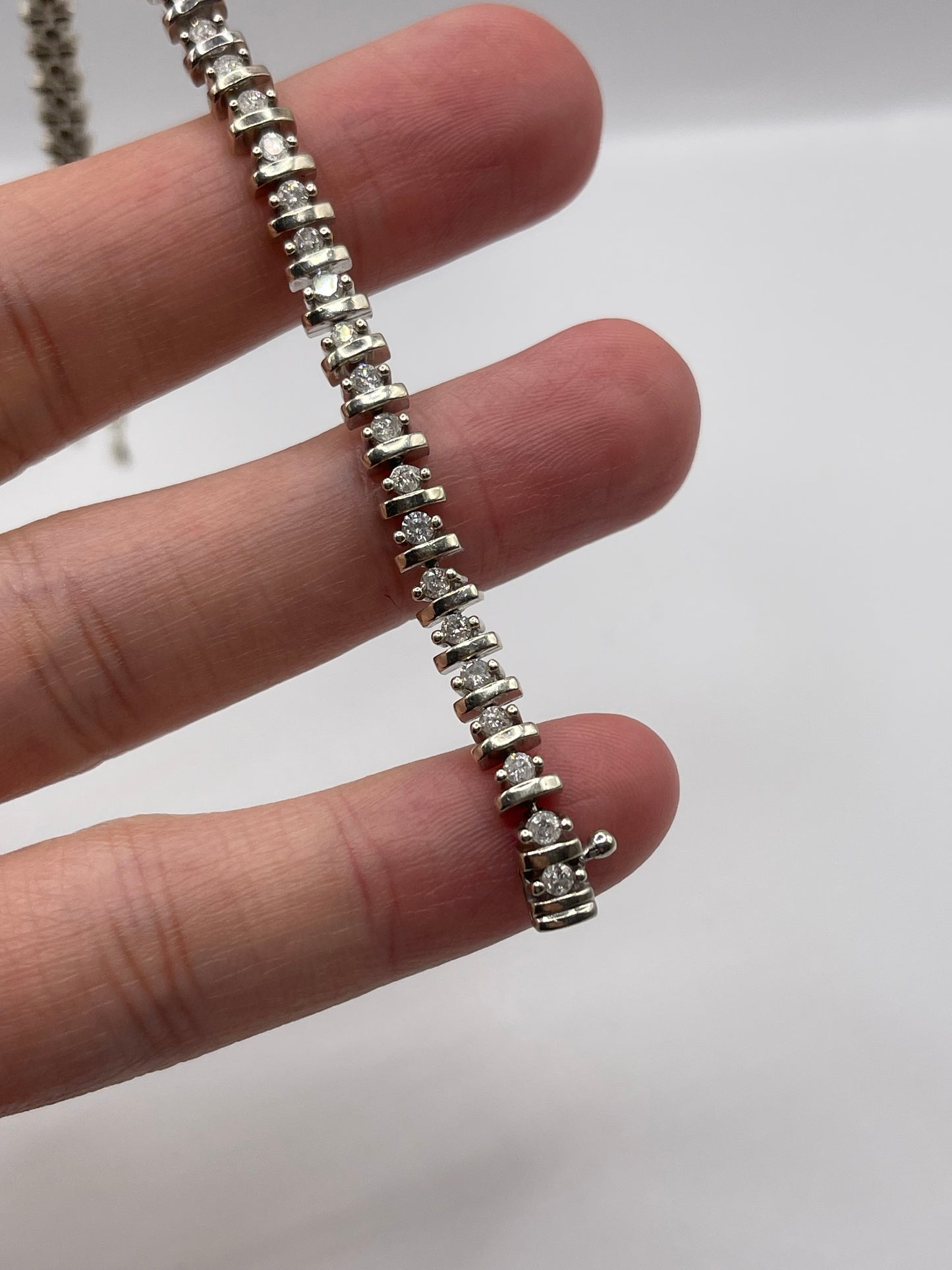 9ct white gold diamond bracelet