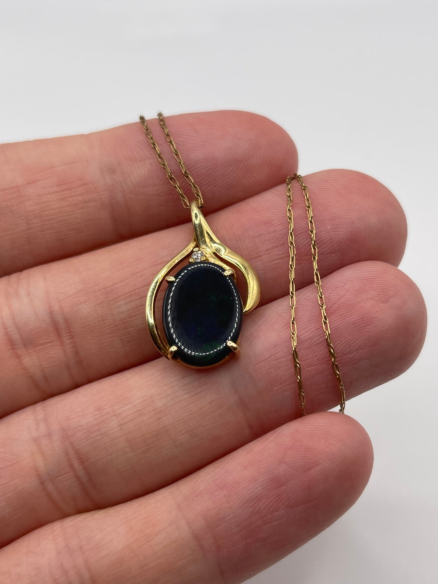 9ct gold opal and diamond necklace