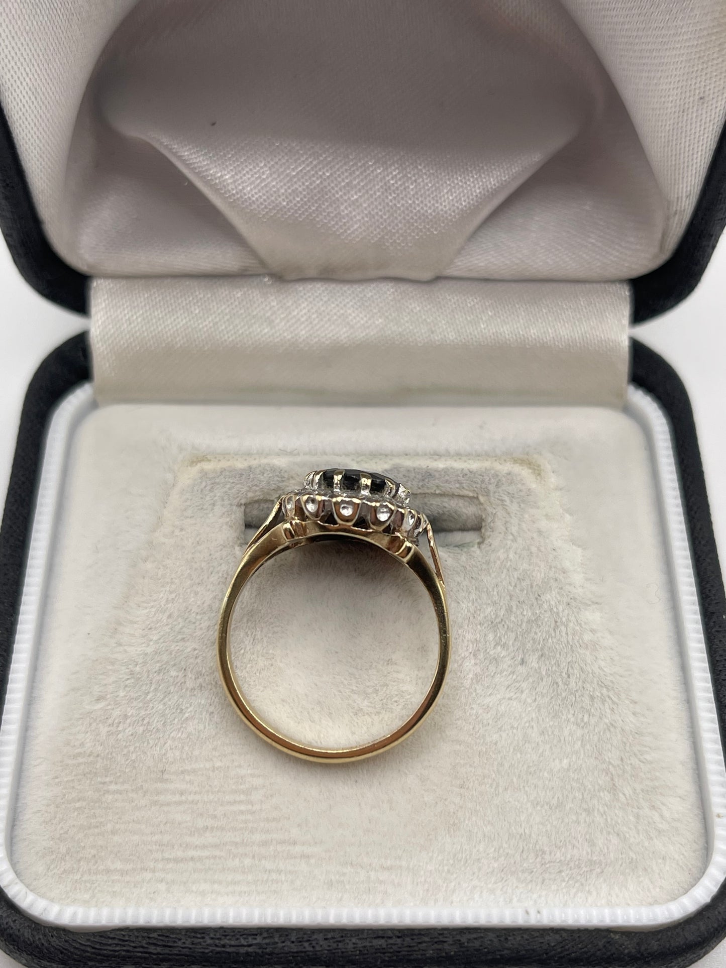 9ct gold sapphire and diamond ring