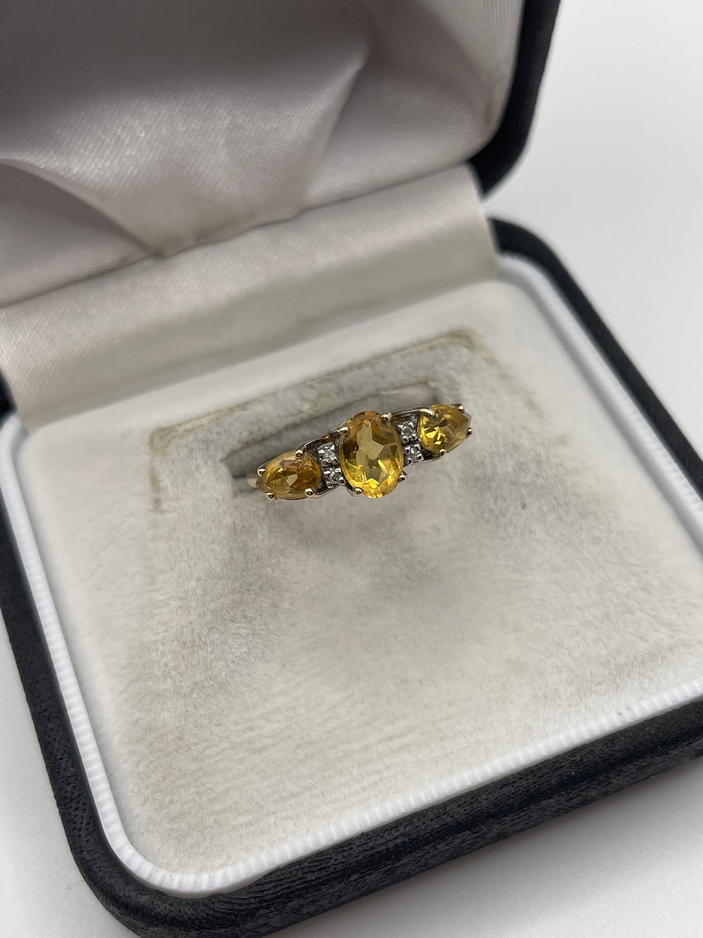 9ct gold citrine and diamond ring