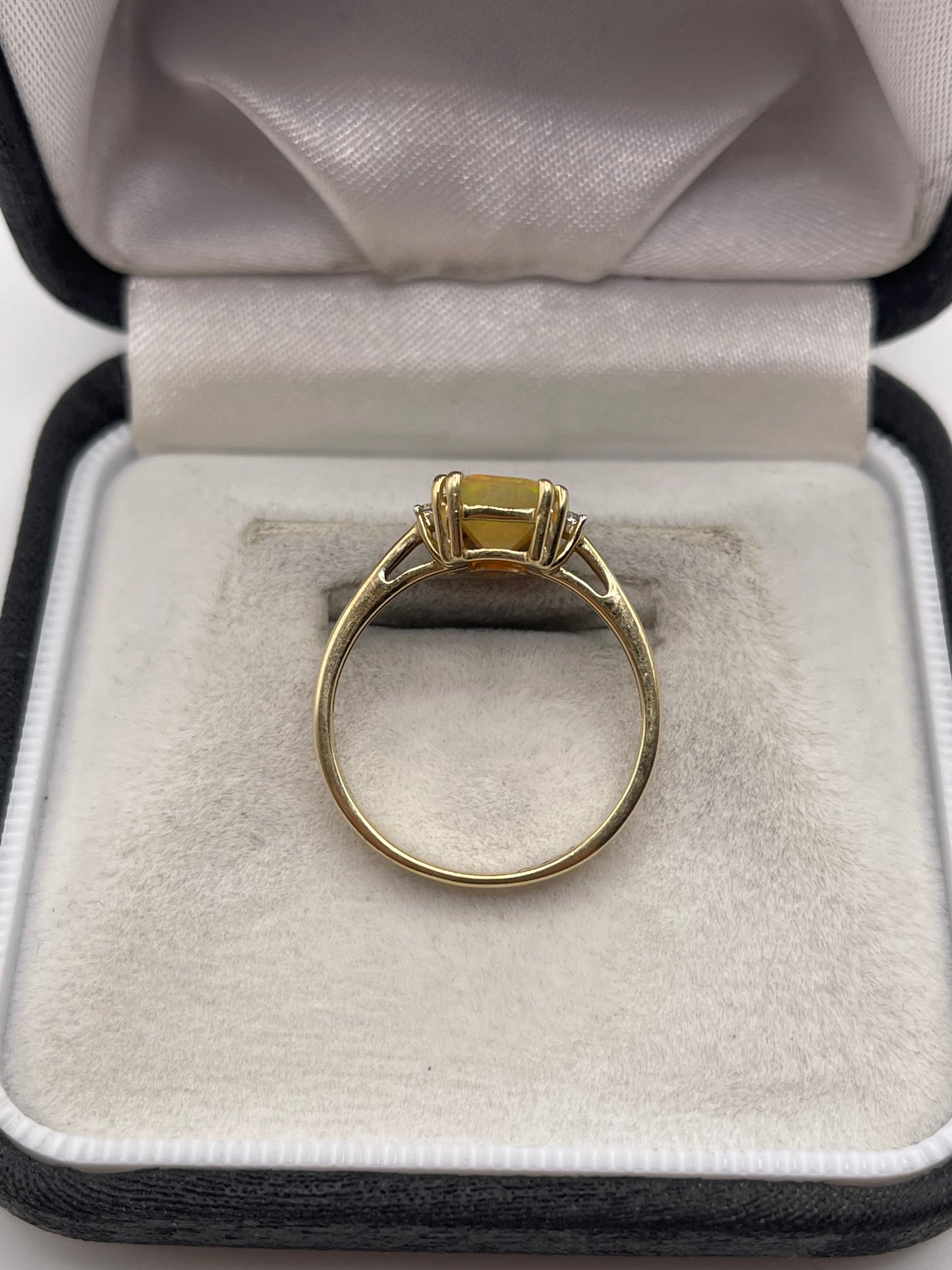 9ct gold opal and zircon ring