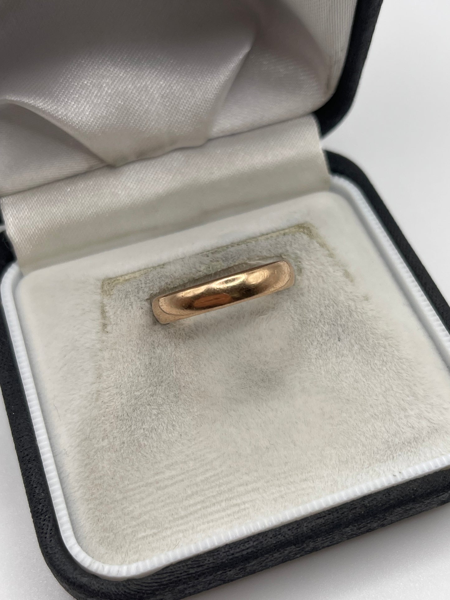 9ct rose gold band