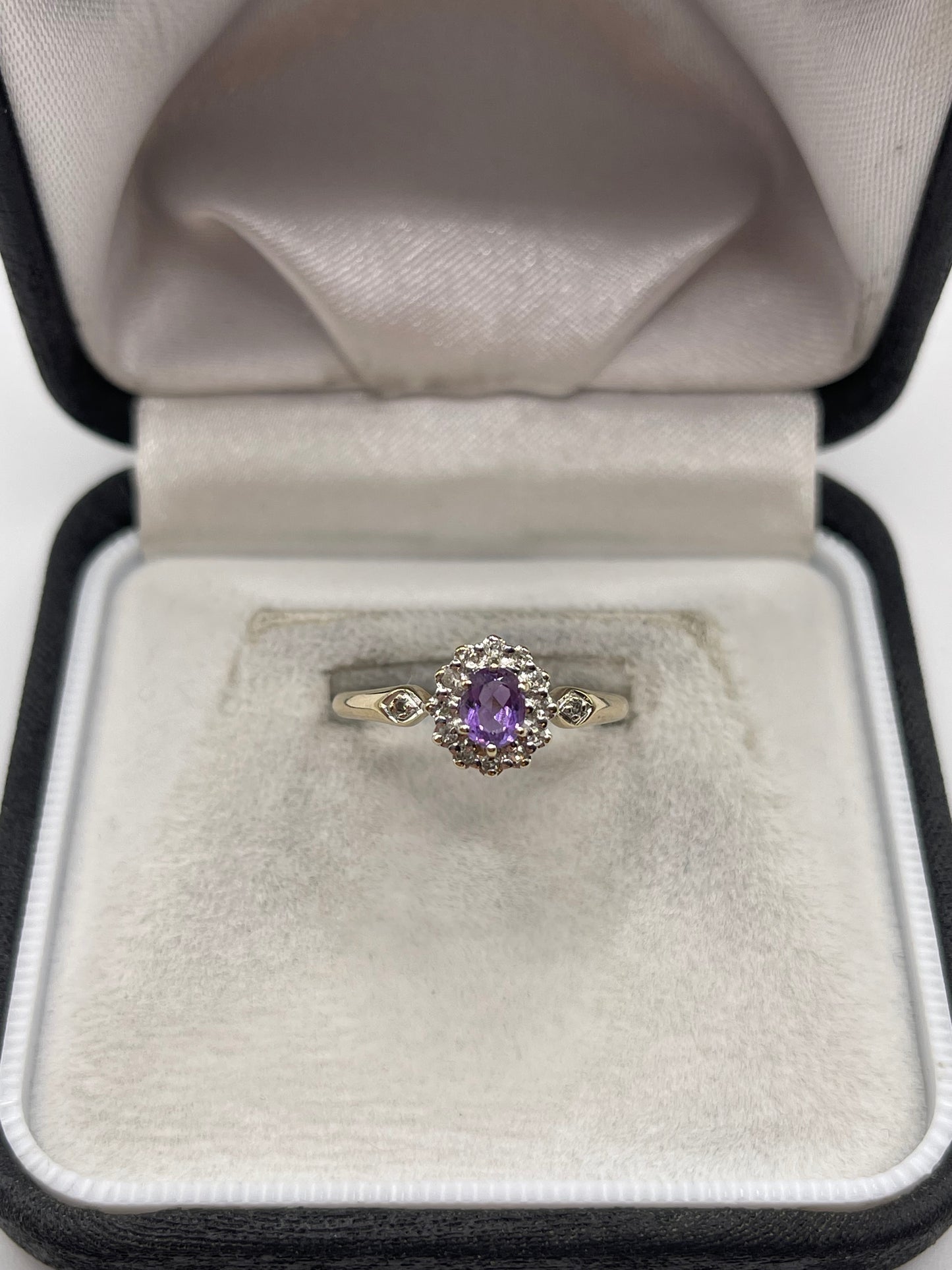 9ct gold amethyst and diamond ring