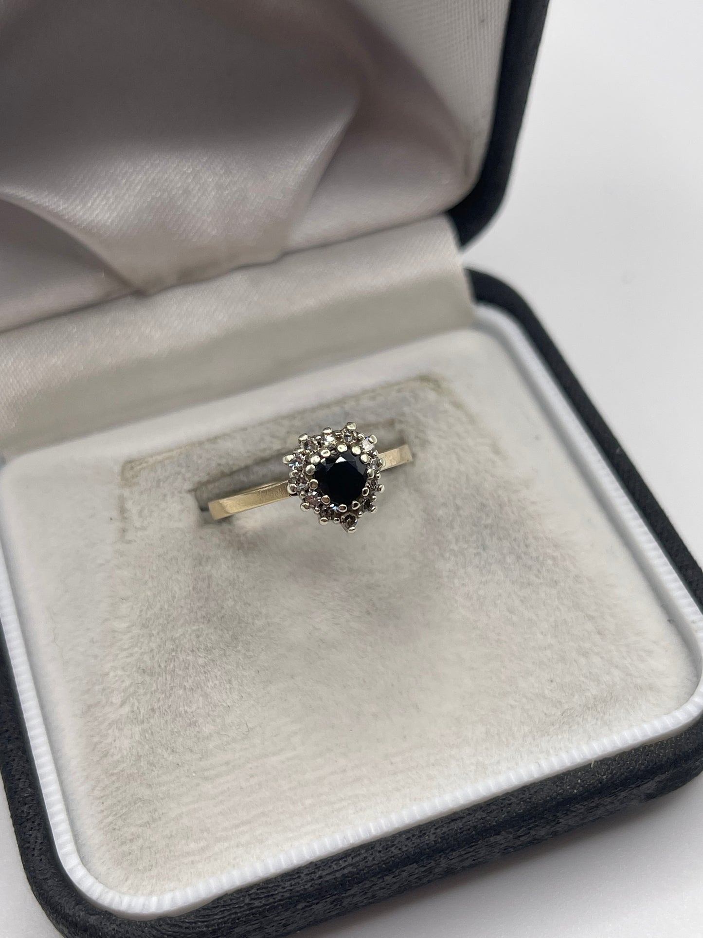 9ct gold sapphire and diamond ring