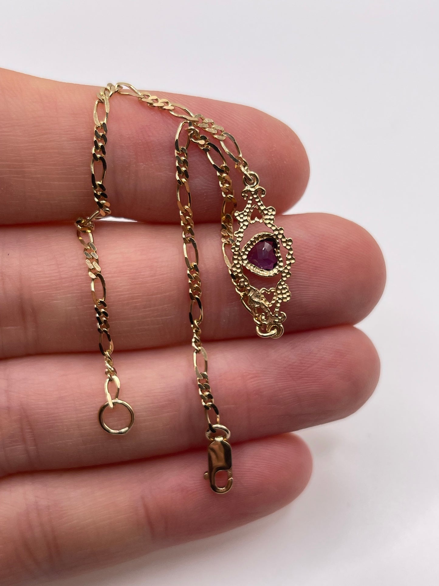 9ct gold amethyst bracelet