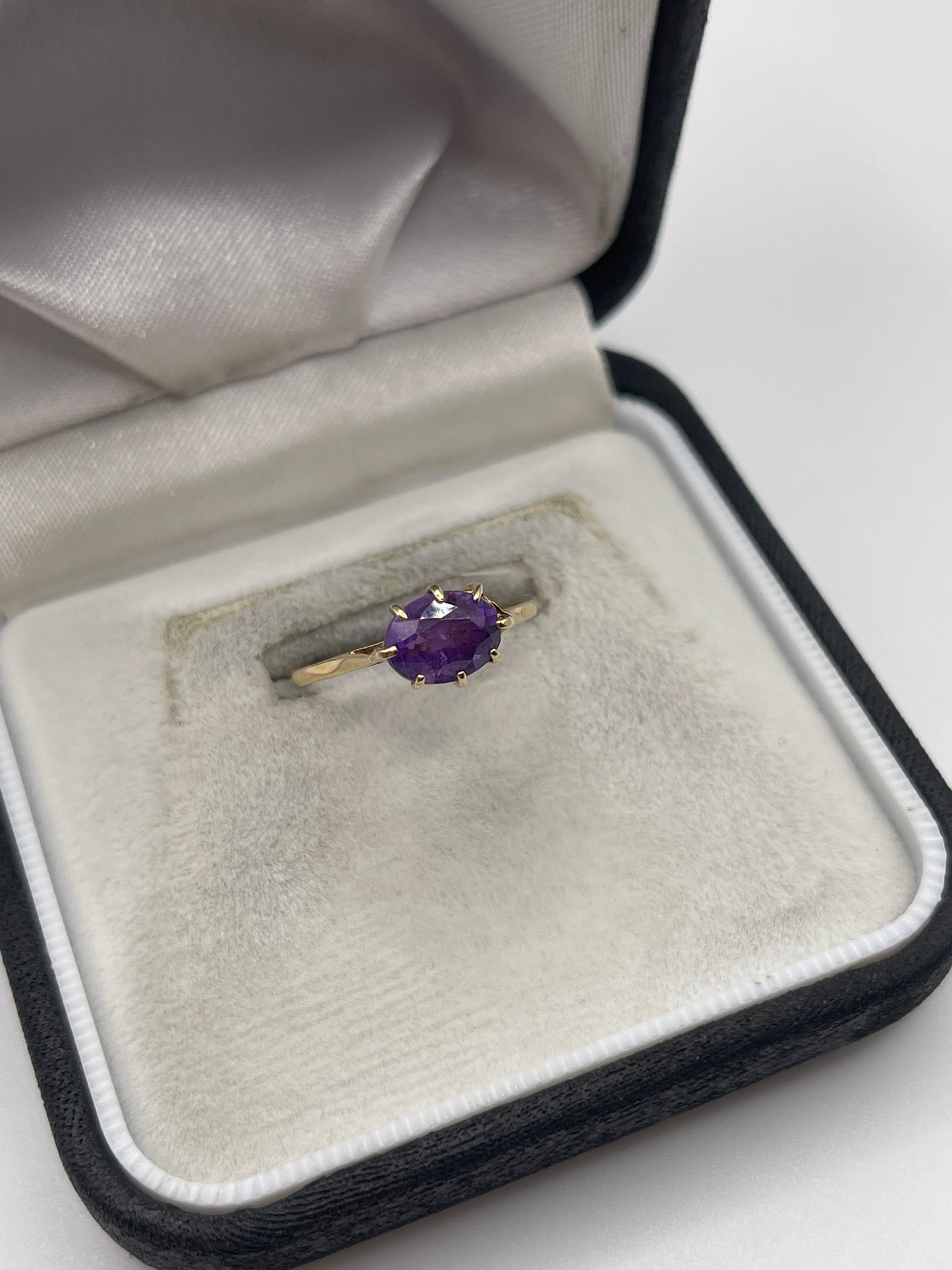9ct gold amethyst ring