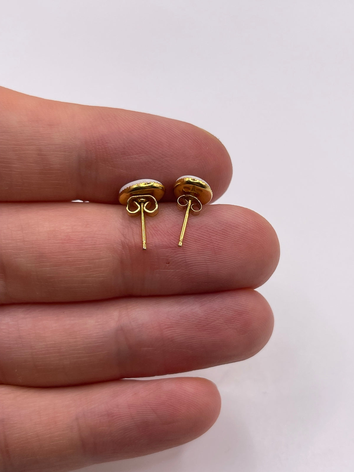9ct gold Limoges earrings
