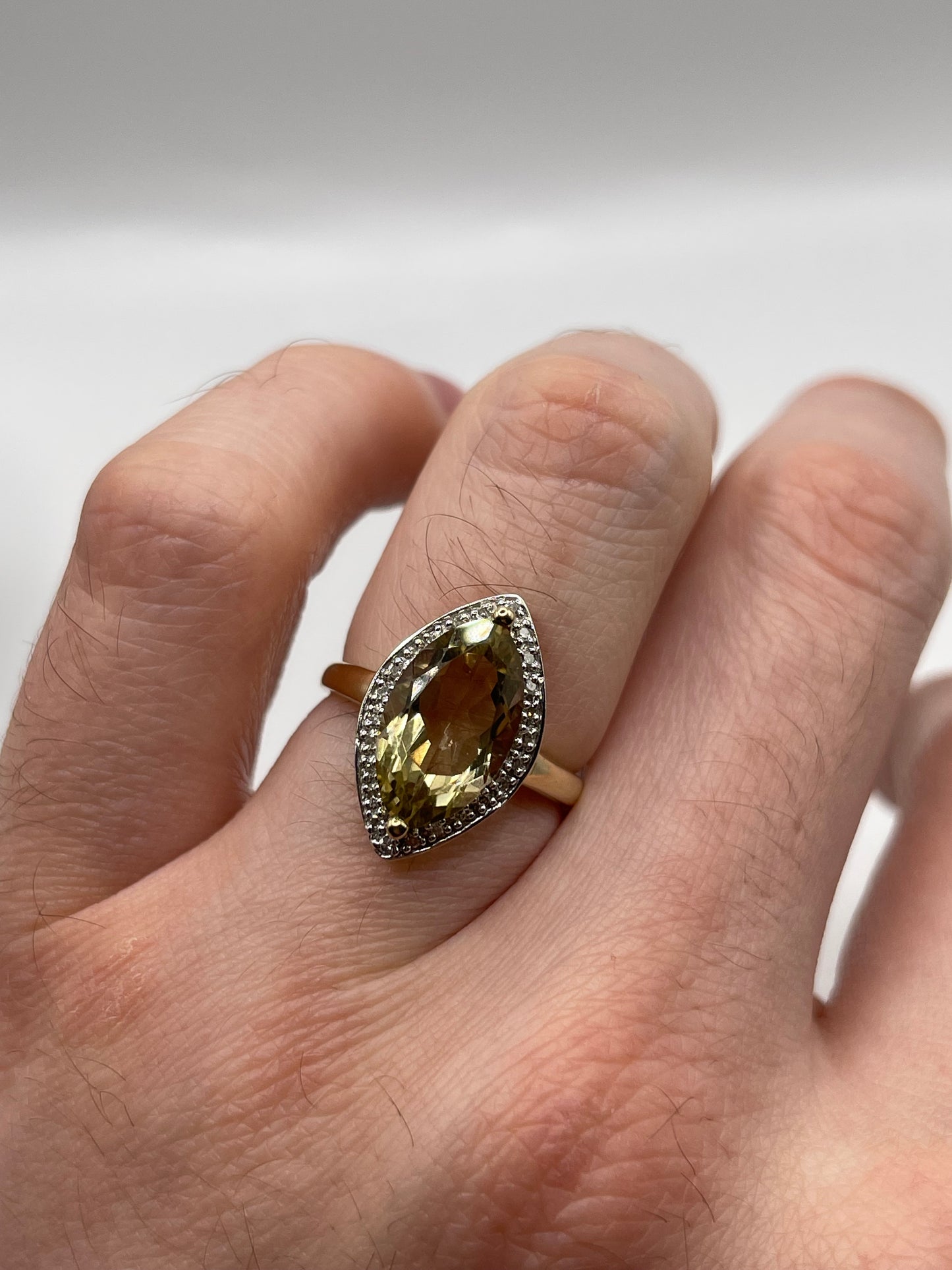 9ct gold citrine and diamond ring