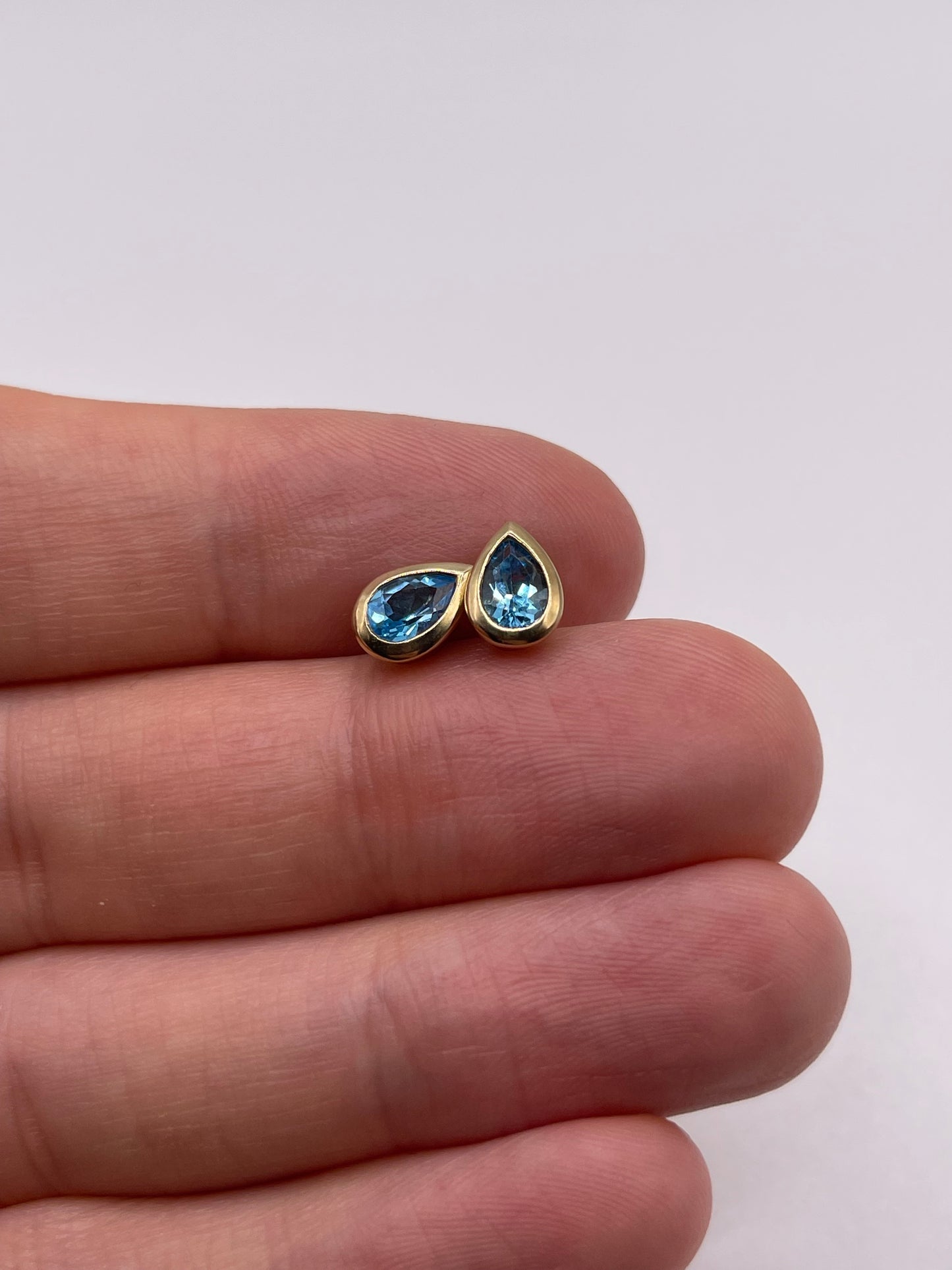 9ct gold blue topaz earrings