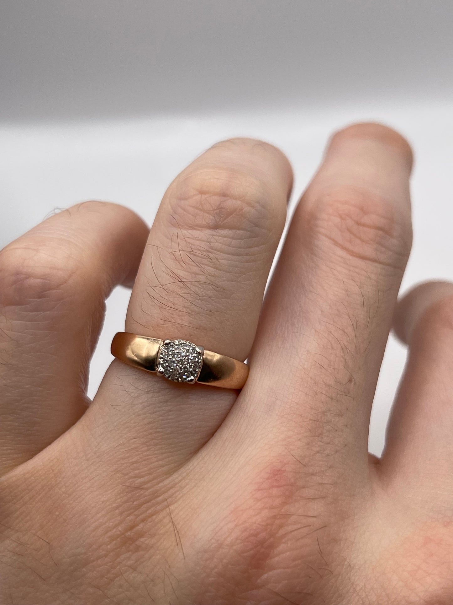 9ct rose gold diamond cluster ring