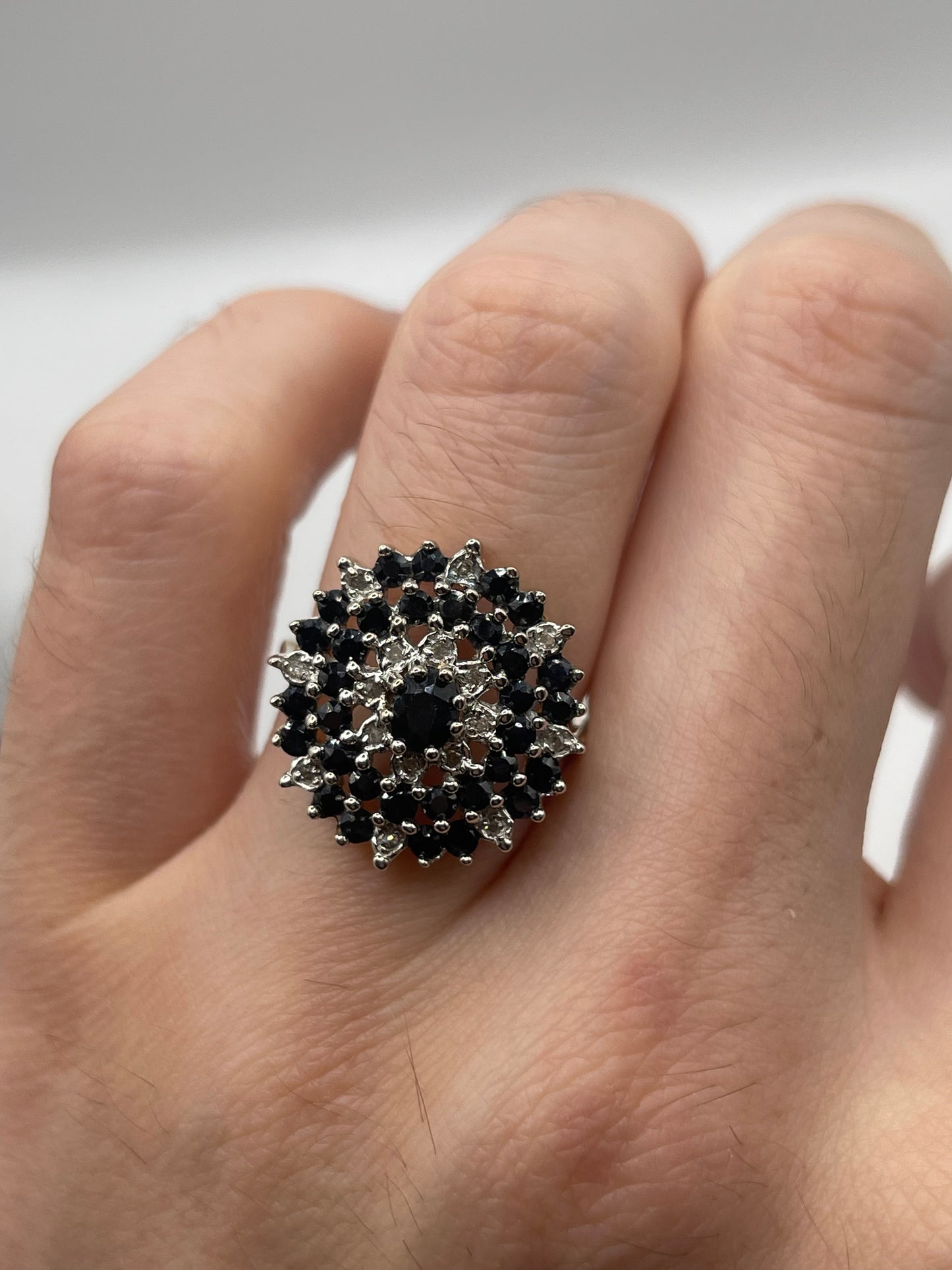 9ct gold sapphire and diamond ring