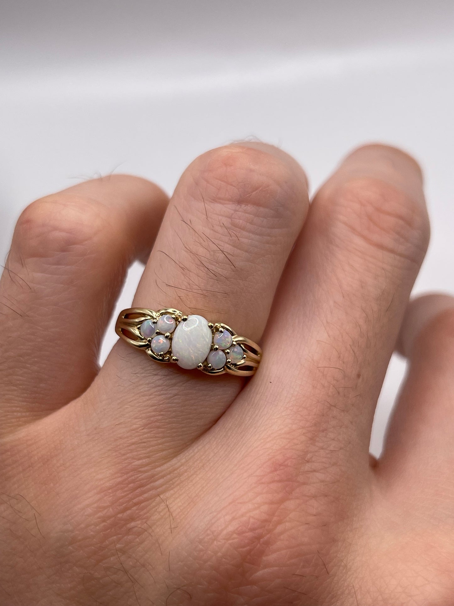9ct gold opal cluster ring