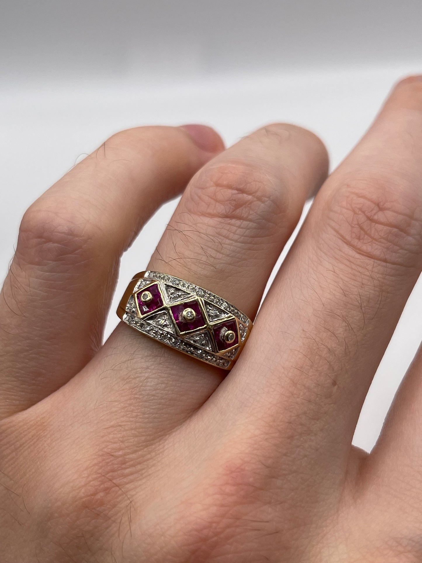 9ct gold ruby and diamond ring