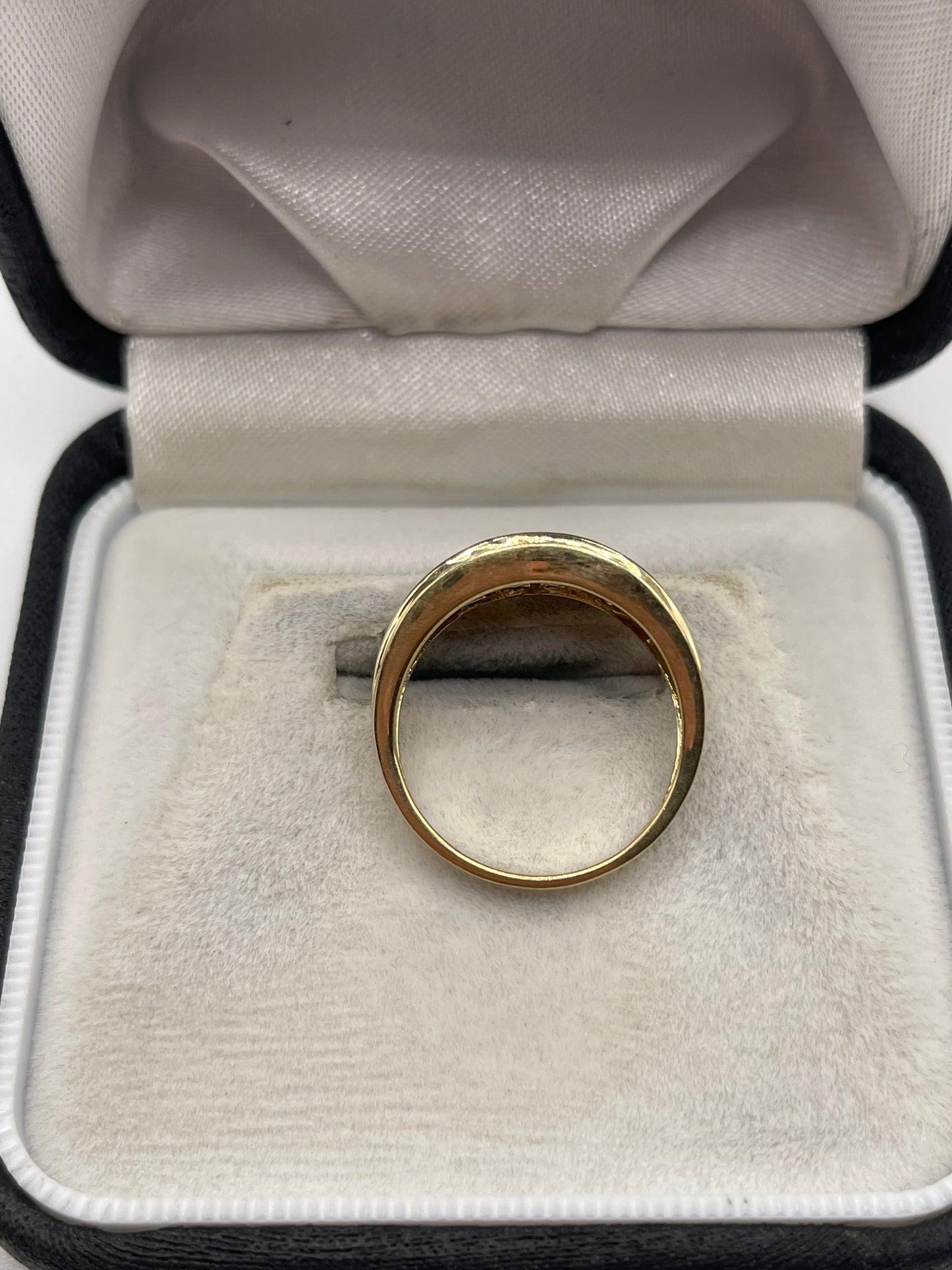 9ct gold ruby and diamond ring