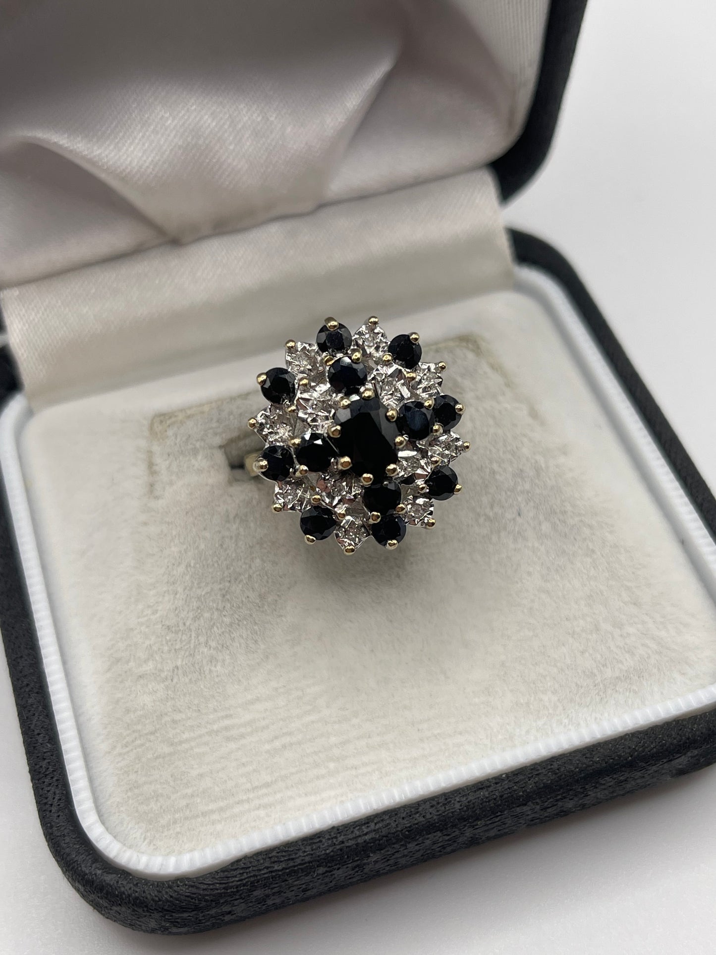 9ct gold sapphire and diamond ring