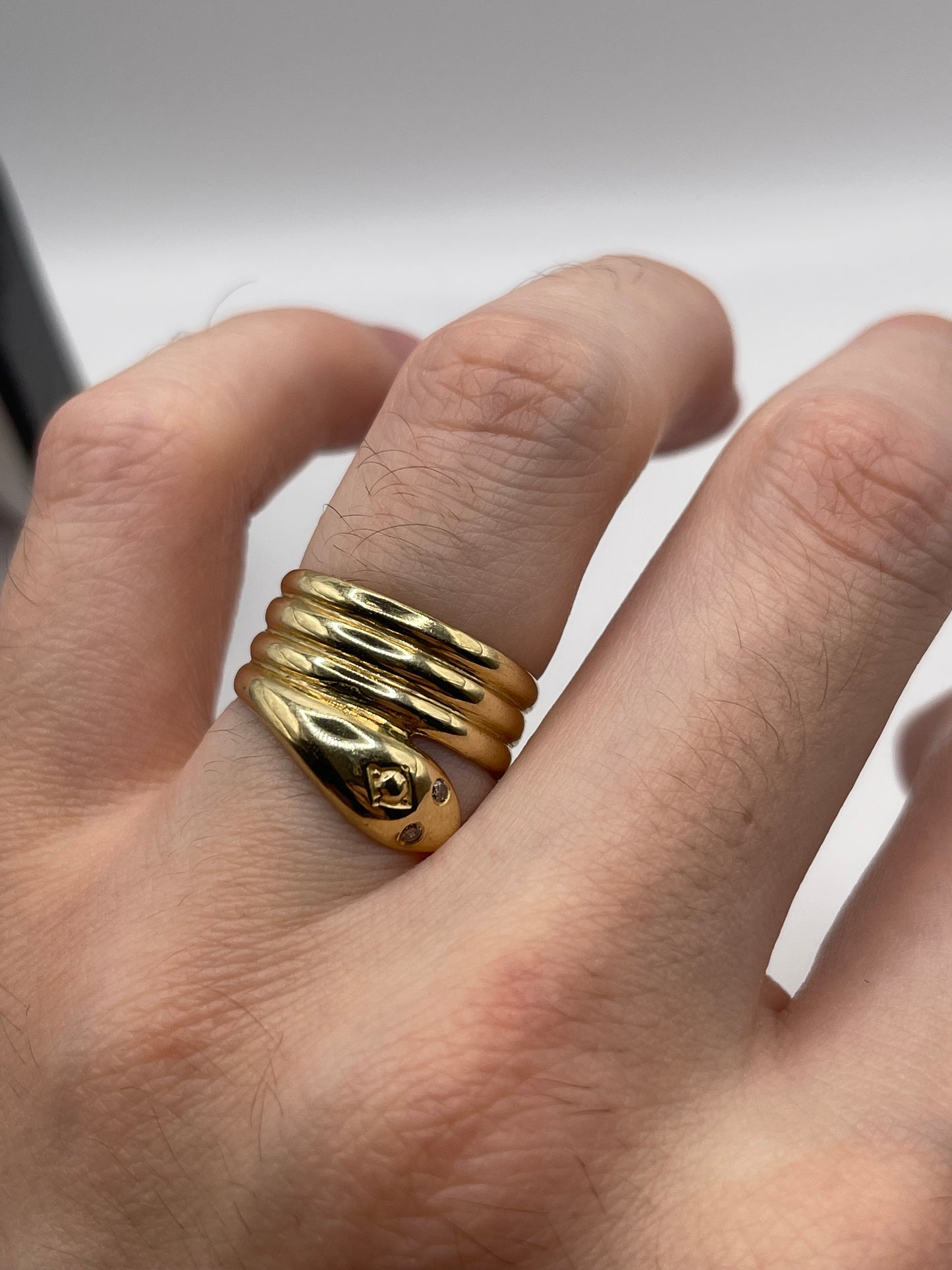 9ct gold diamond snake ring