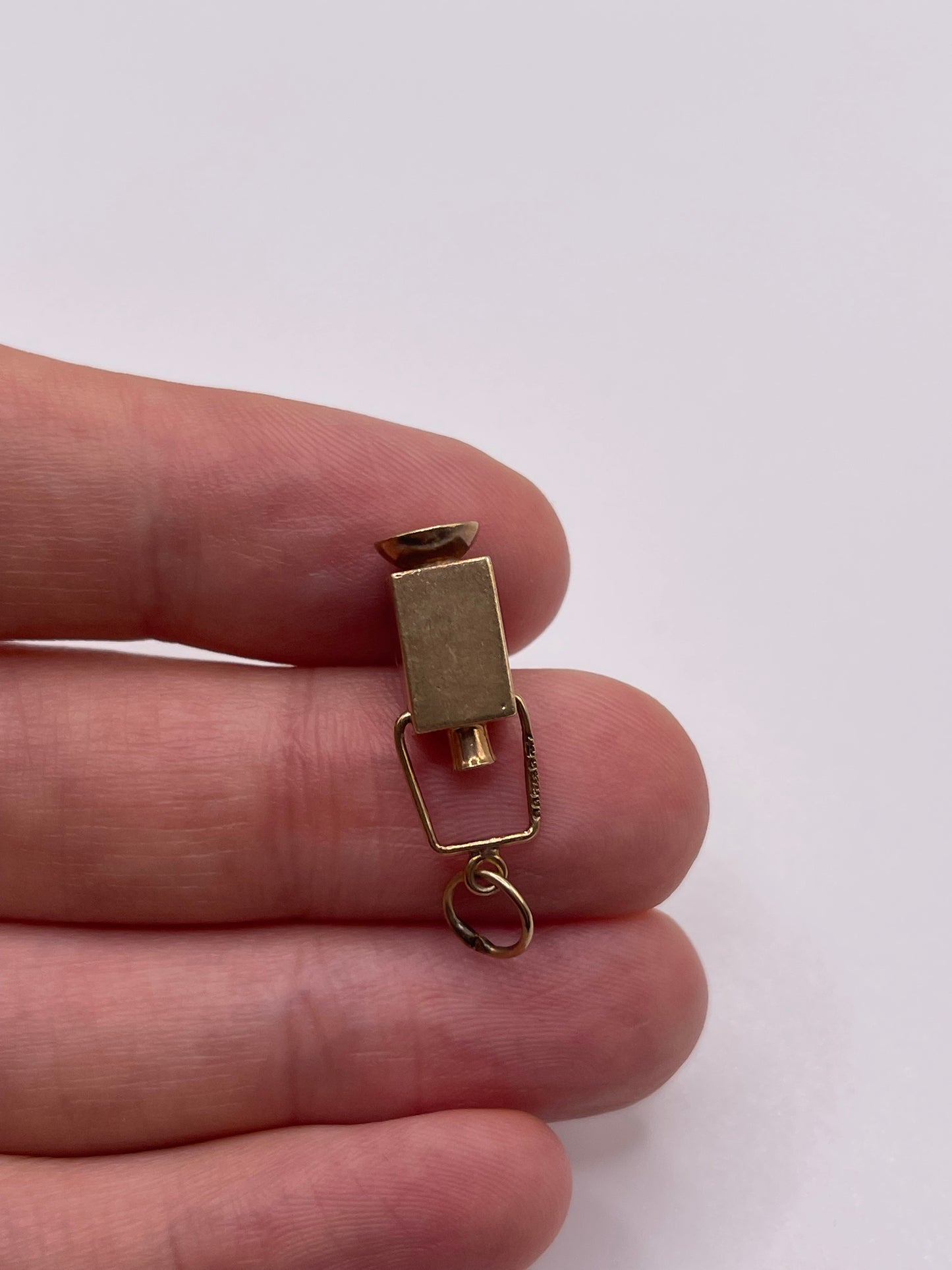 9ct gold lantern charm