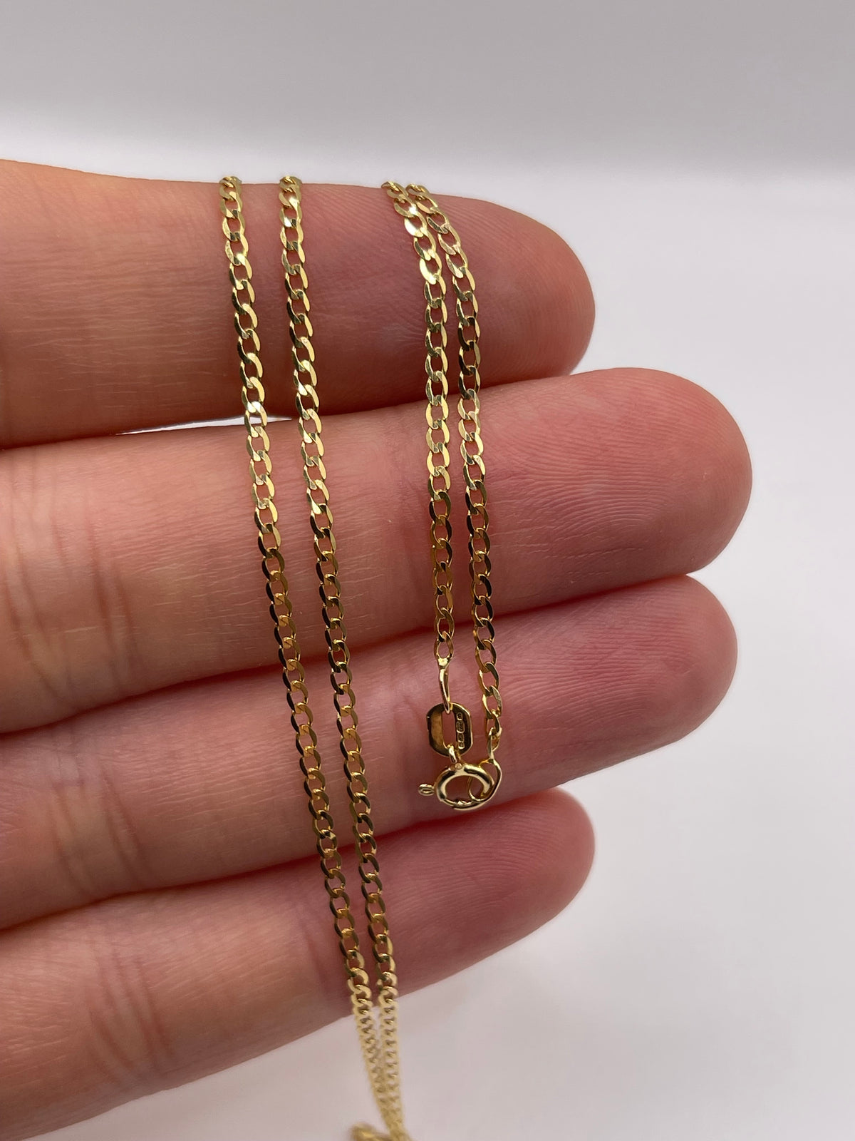9ct gold chain 522