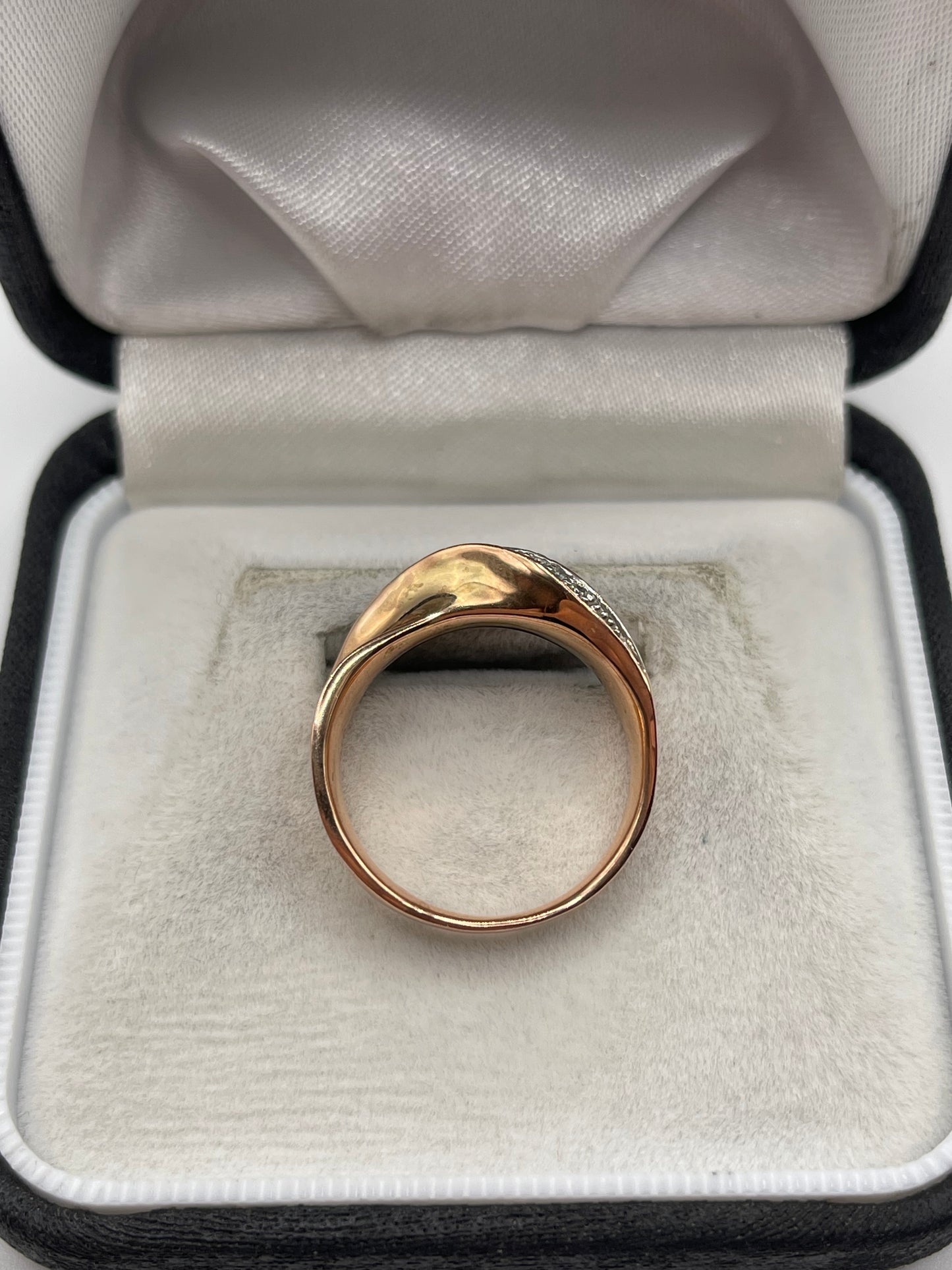 9ct rose gold diamond ring