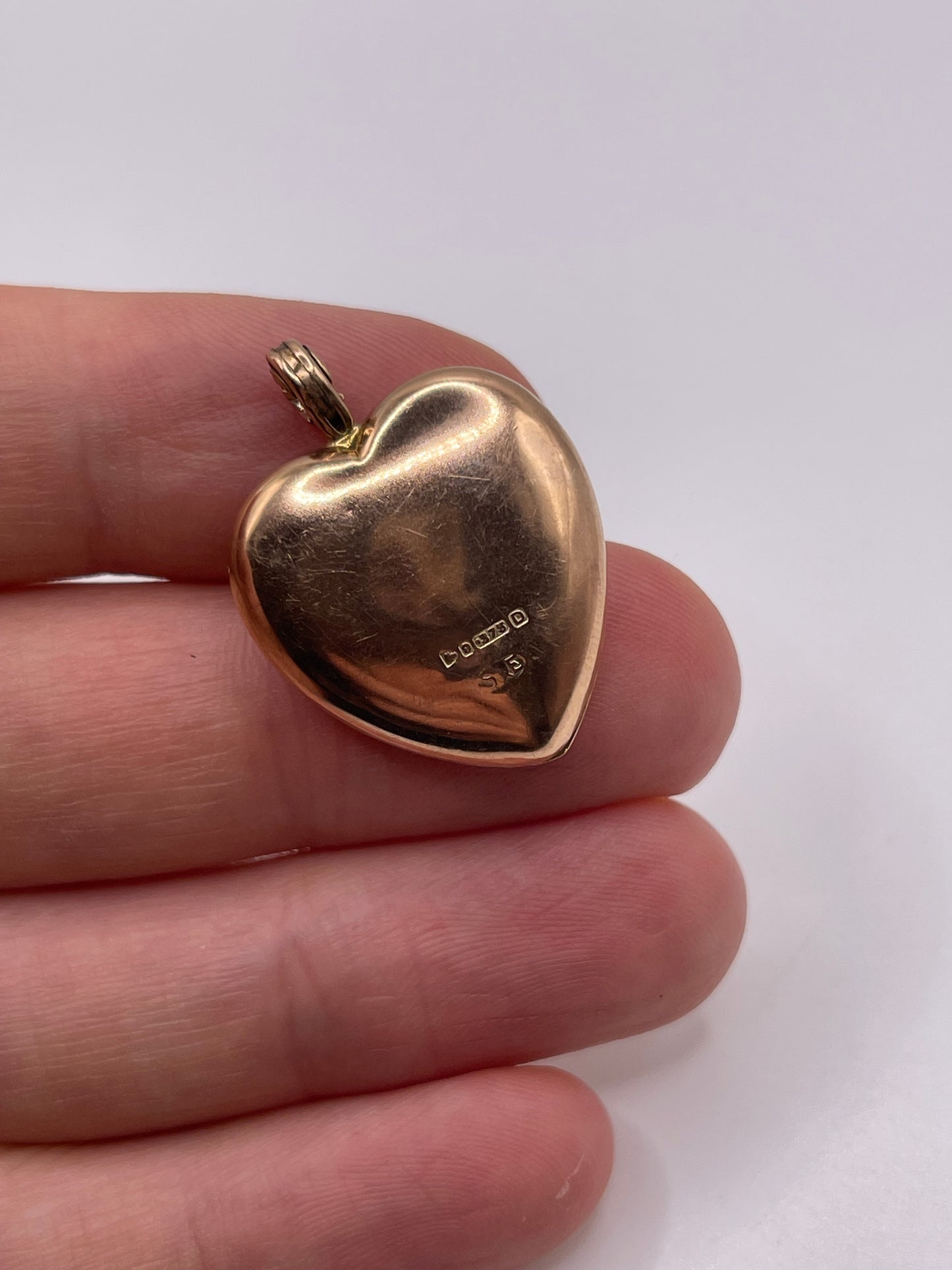 9ct rose gold heart locket pendant