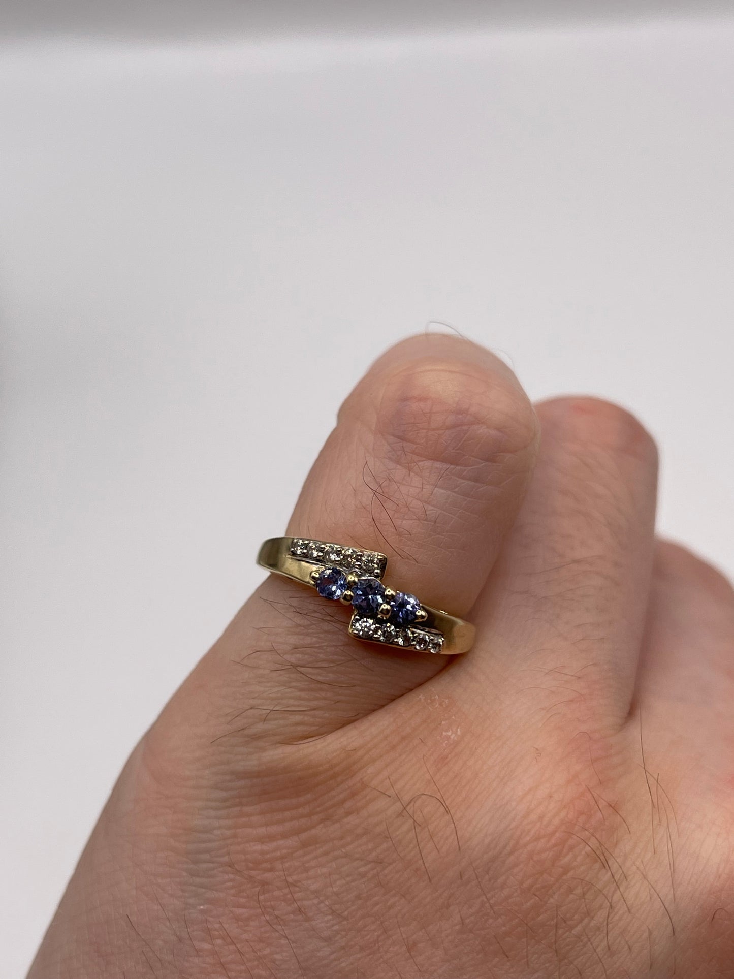 9ct gold tanzanite and zircon ring
