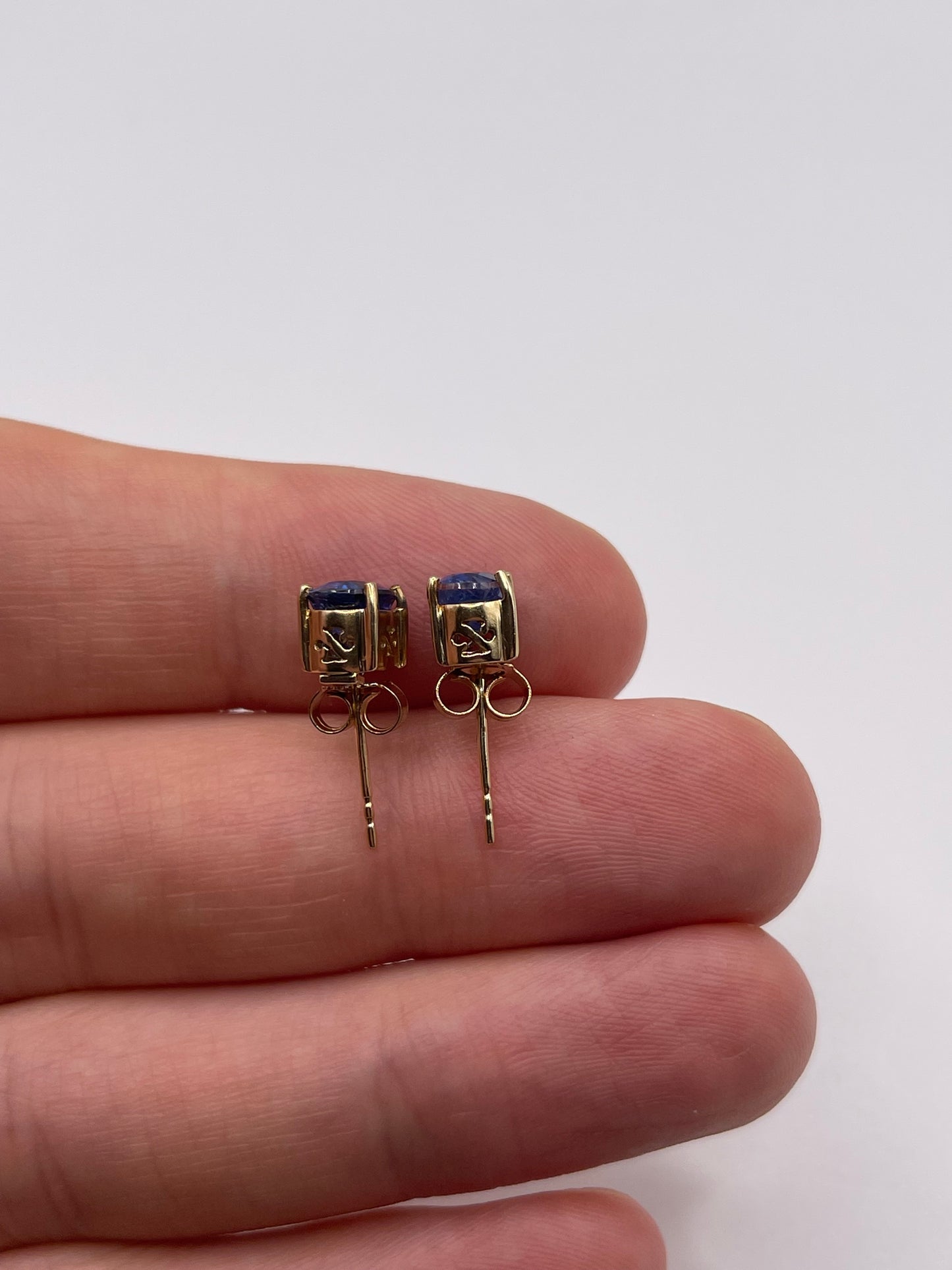 9ct gold kyanite earrings