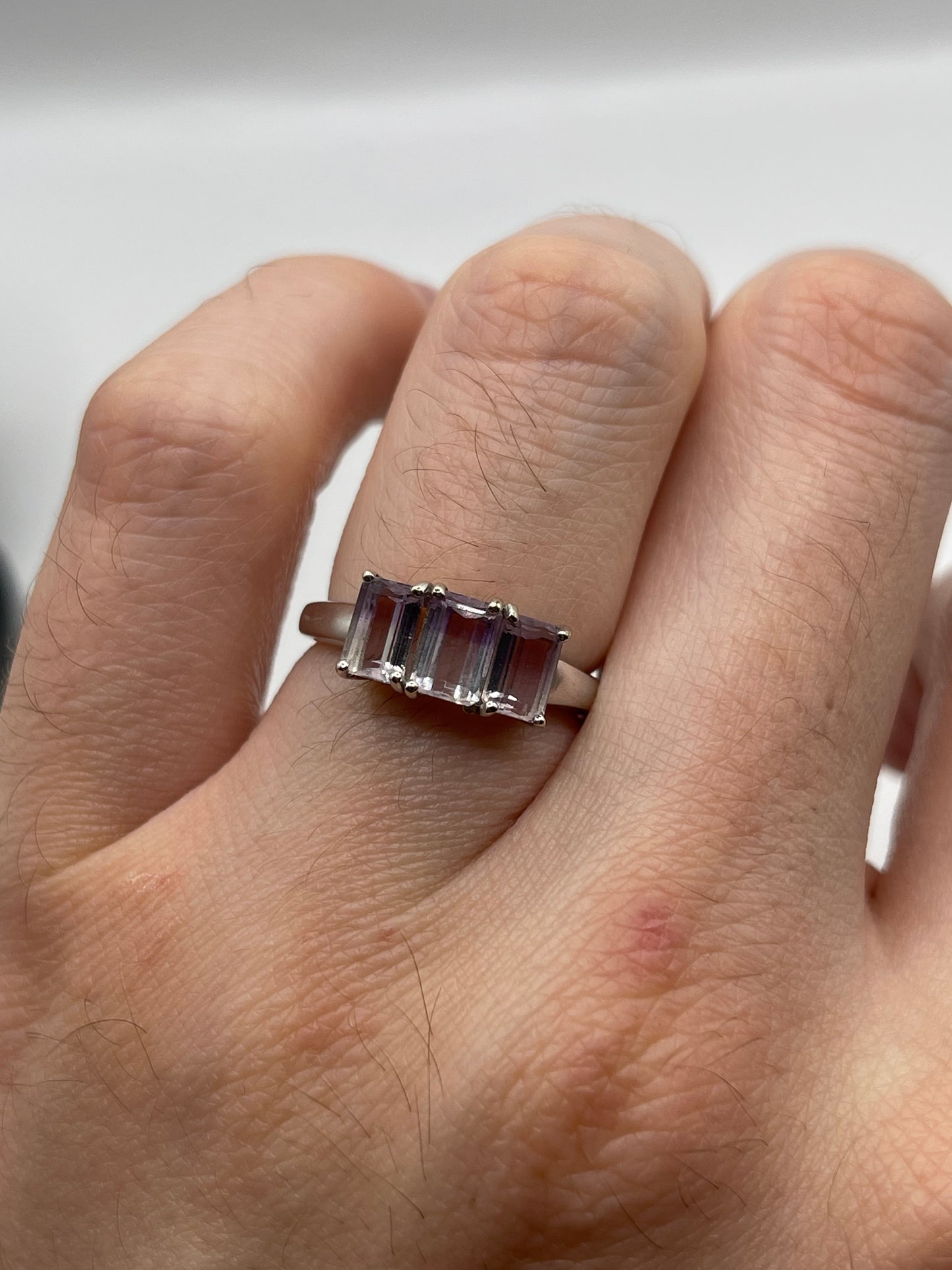 9ct white gold bi coloured amethyst ring