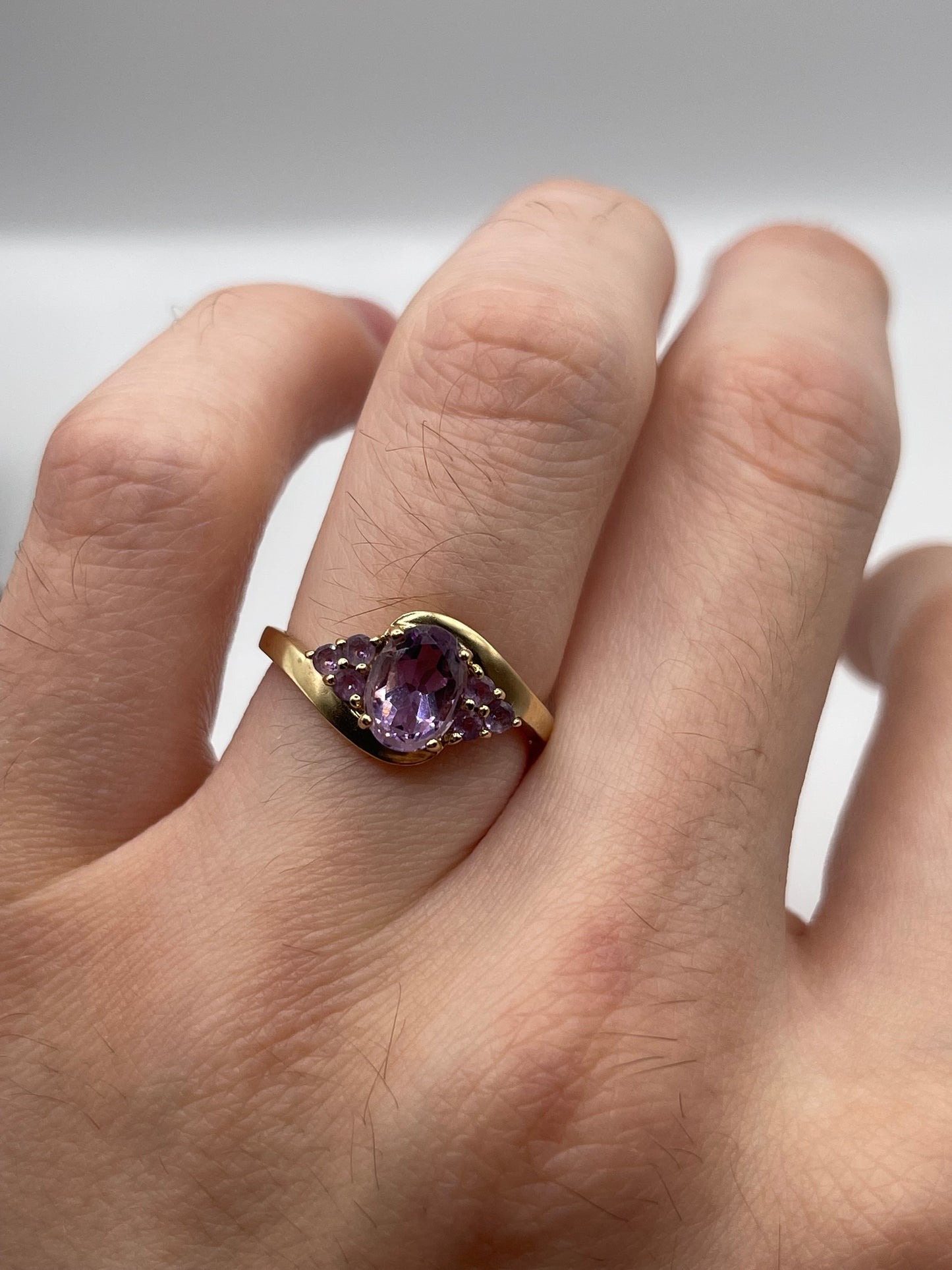 9ct gold amethyst ring