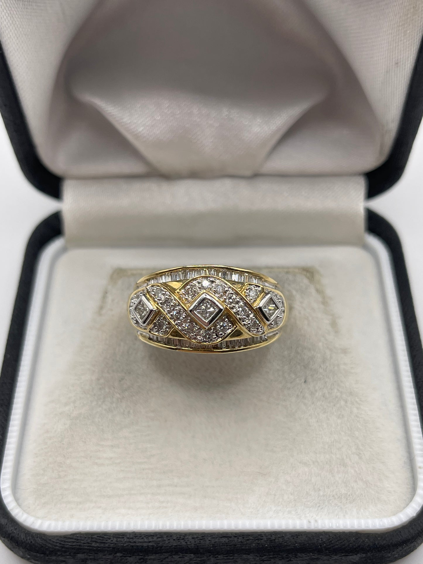 14ct gold diamond cluster ring