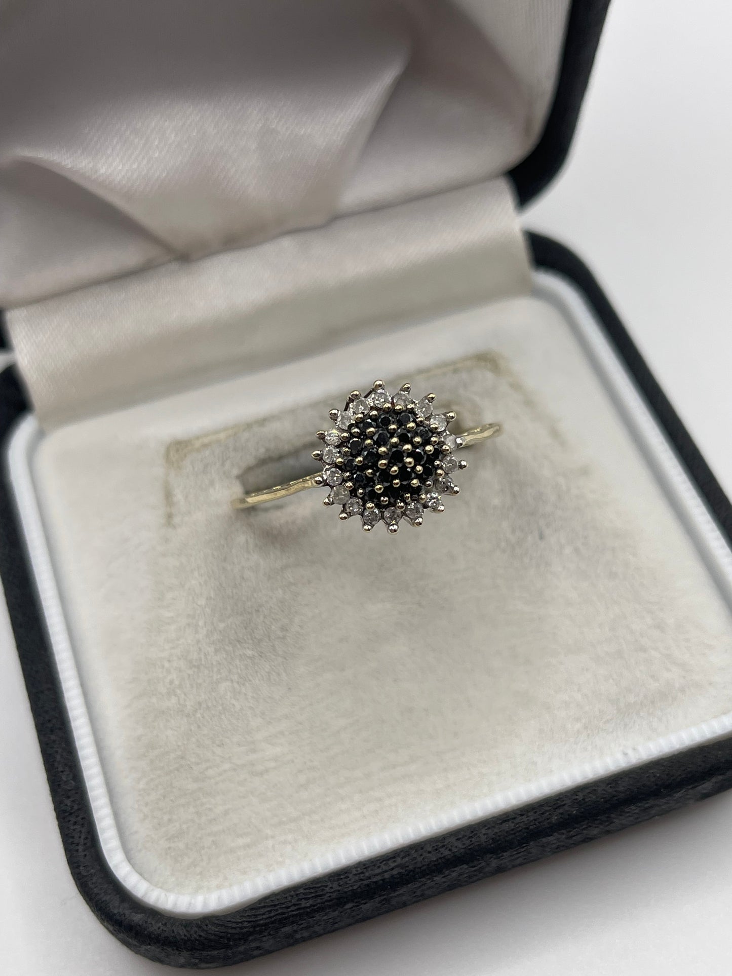9ct gold diamond cluster ring