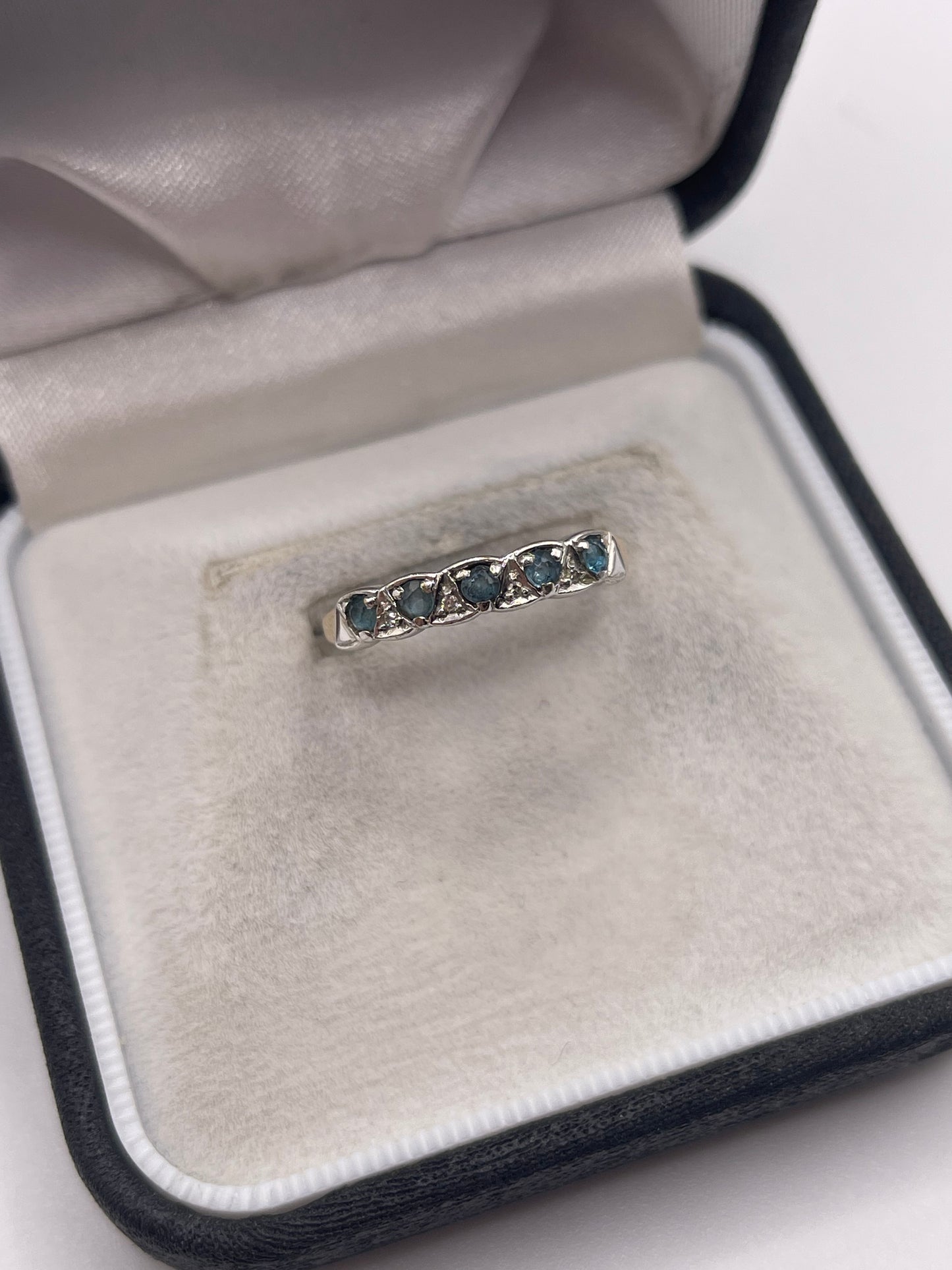 9ct gold topaz and diamond ring