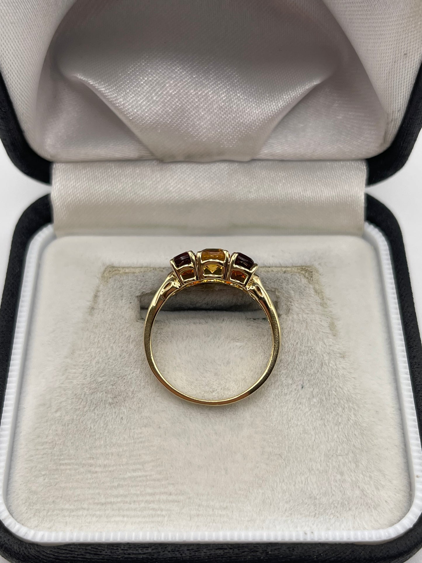 9ct gold citrine and garnet ring