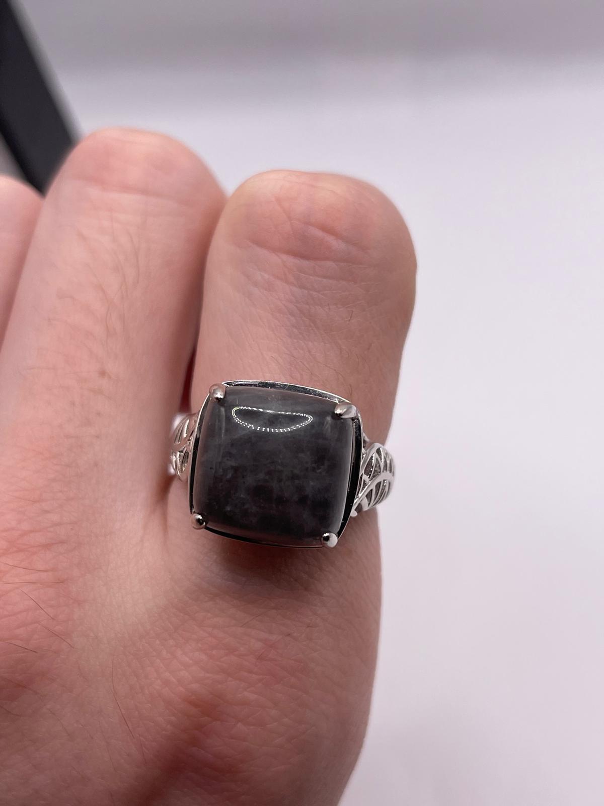 Silver gemstone ring