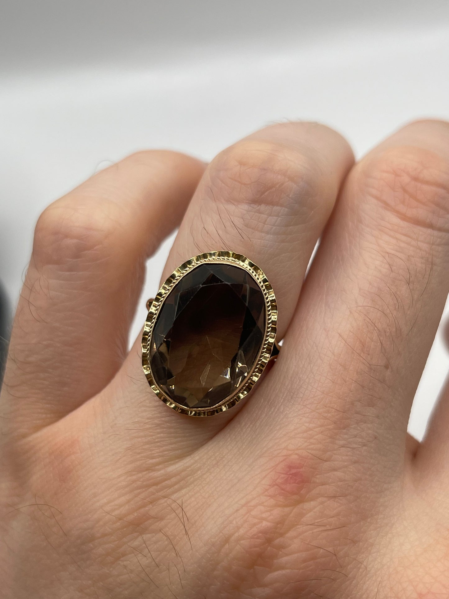 9ct gold Smokey quartz ring