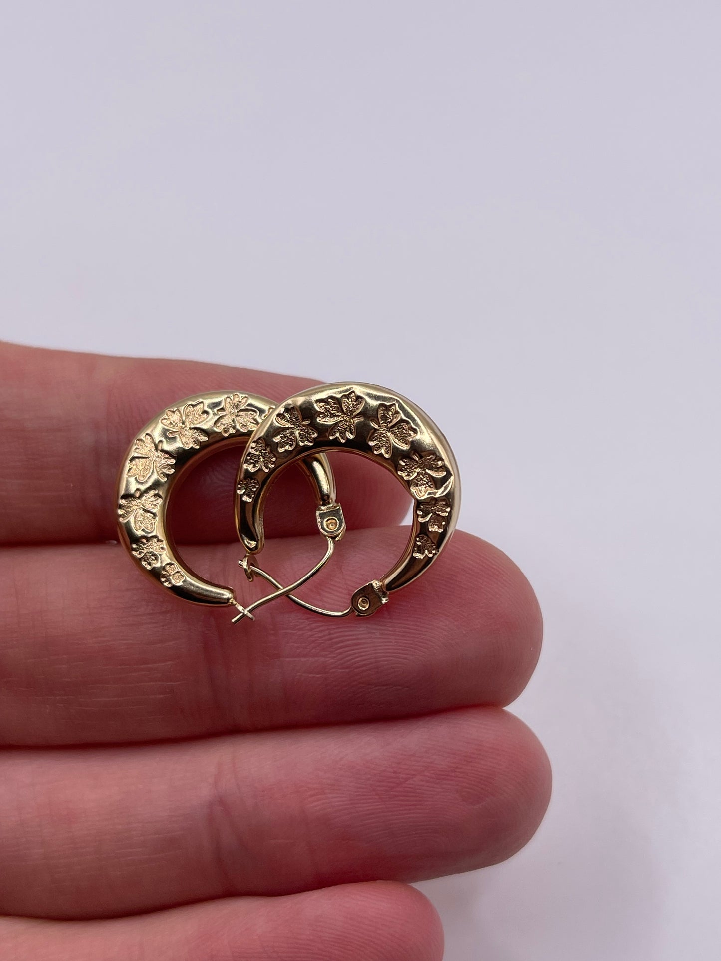 9ct gold creole earrings