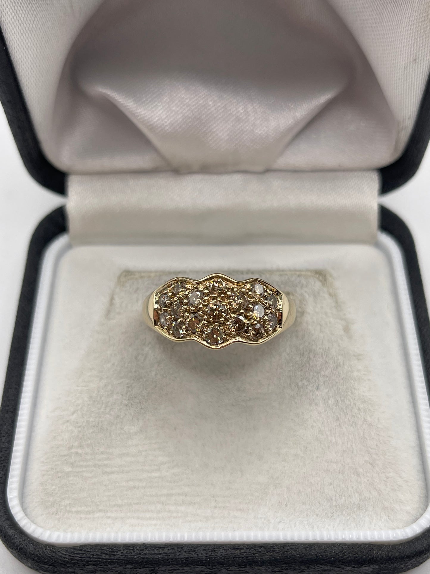 9ct gold diamond cluster ring