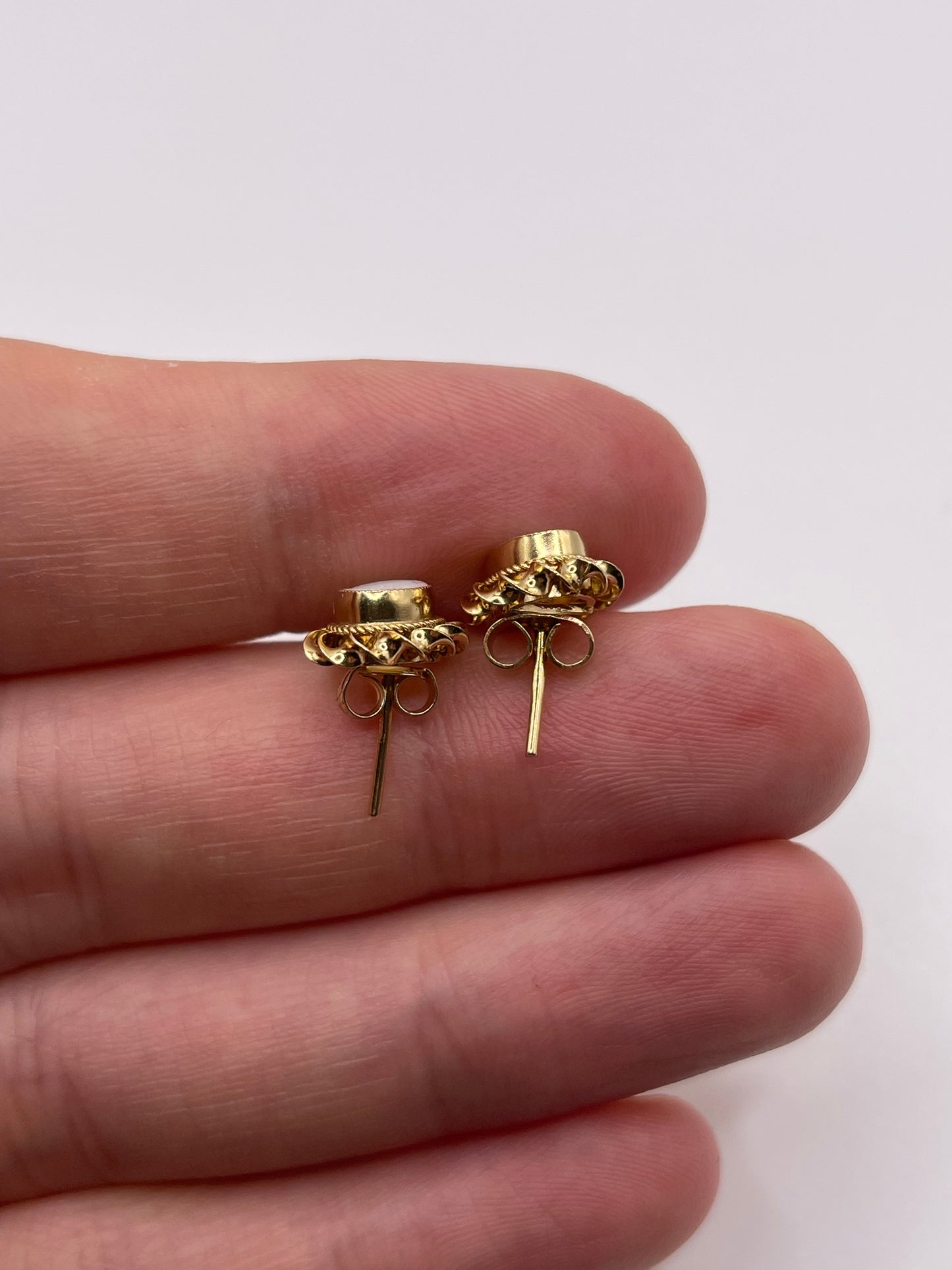9ct gold opal earrings
